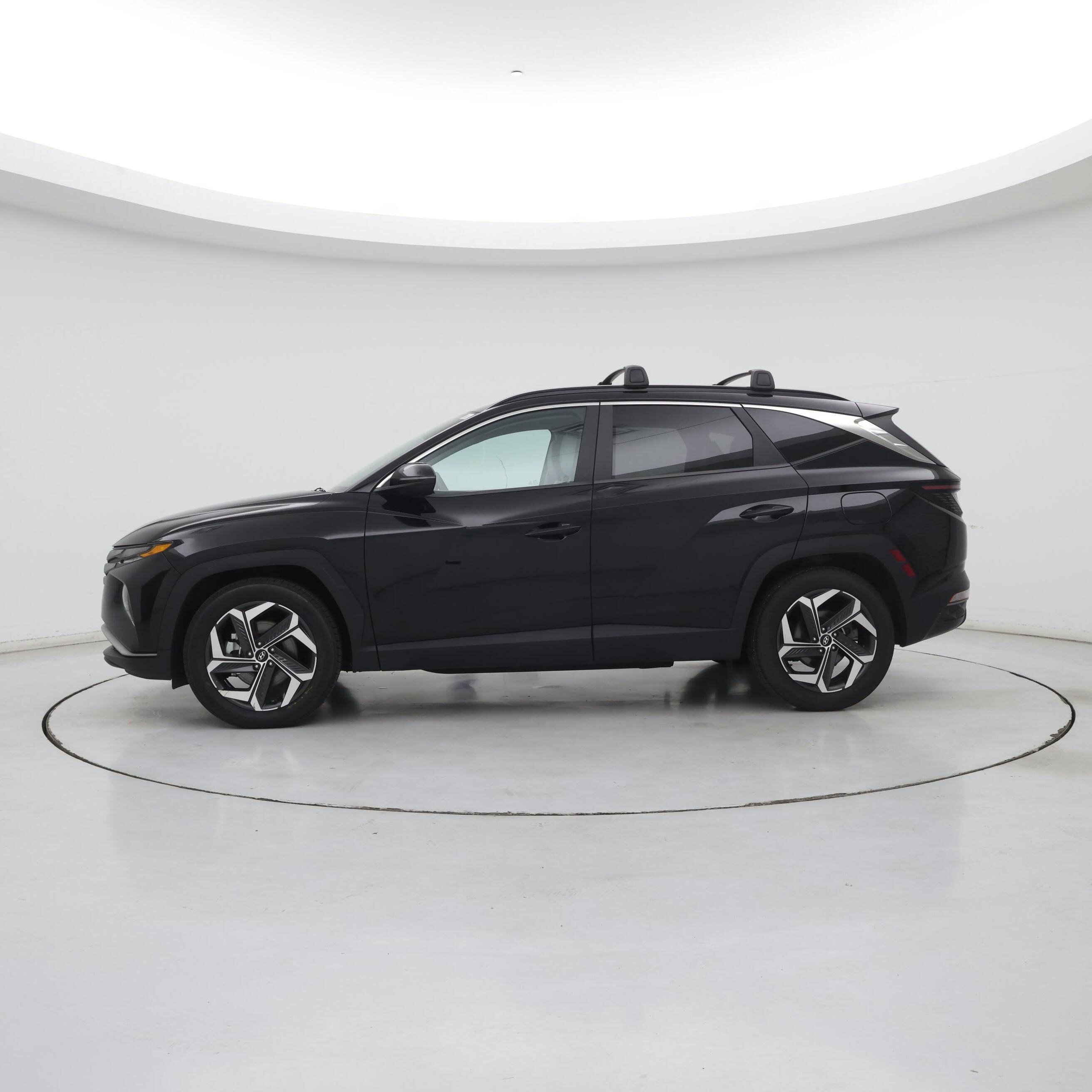 Thumbnail: 2022 Hyundai Tucson - 3