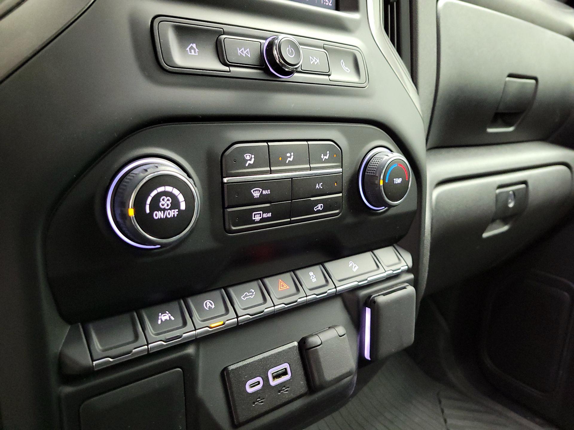 Thumbnail: 2024 Chevrolet Silverado 1500 - 15