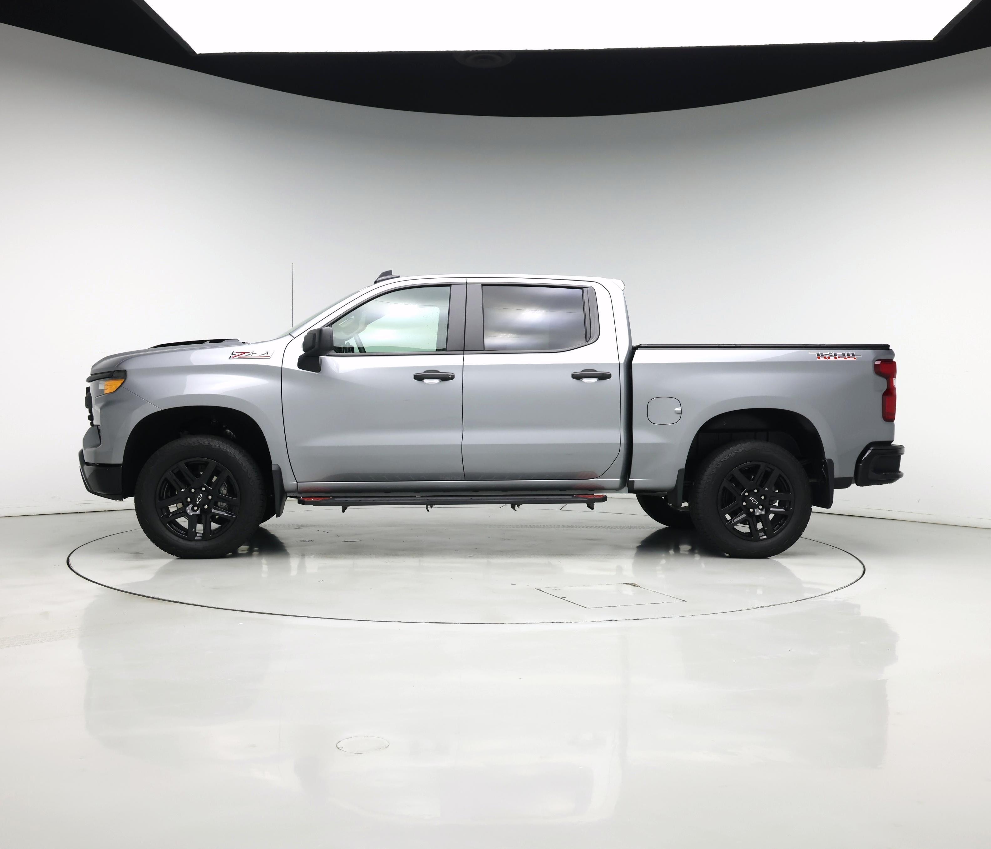 Thumbnail: 2024 Chevrolet Silverado 1500 - 3