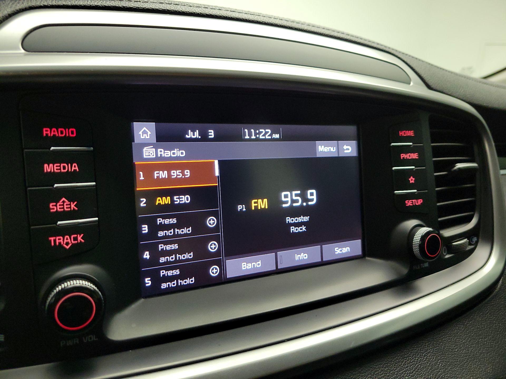 Thumbnail: 2019 Kia Sorento - 15