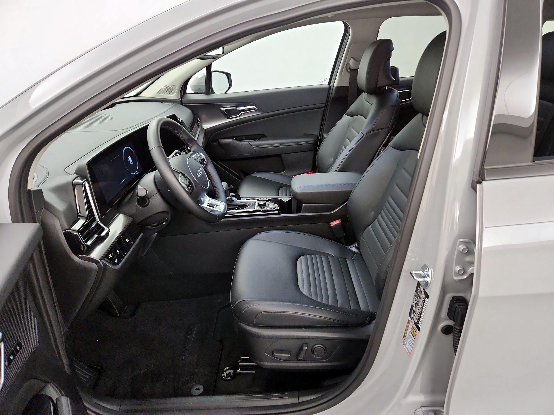 Thumbnail: 2025 Kia Sportage - 11