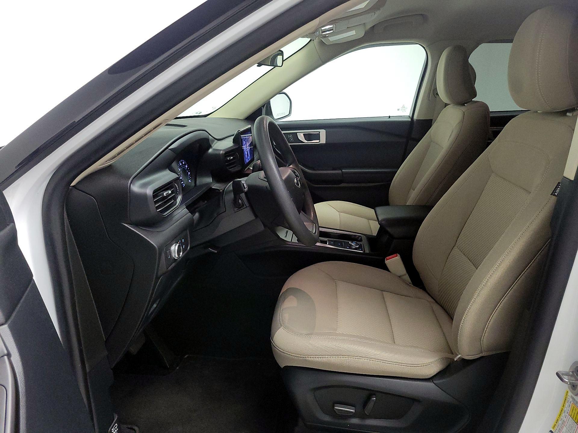 Thumbnail: 2021 Ford Explorer - 11