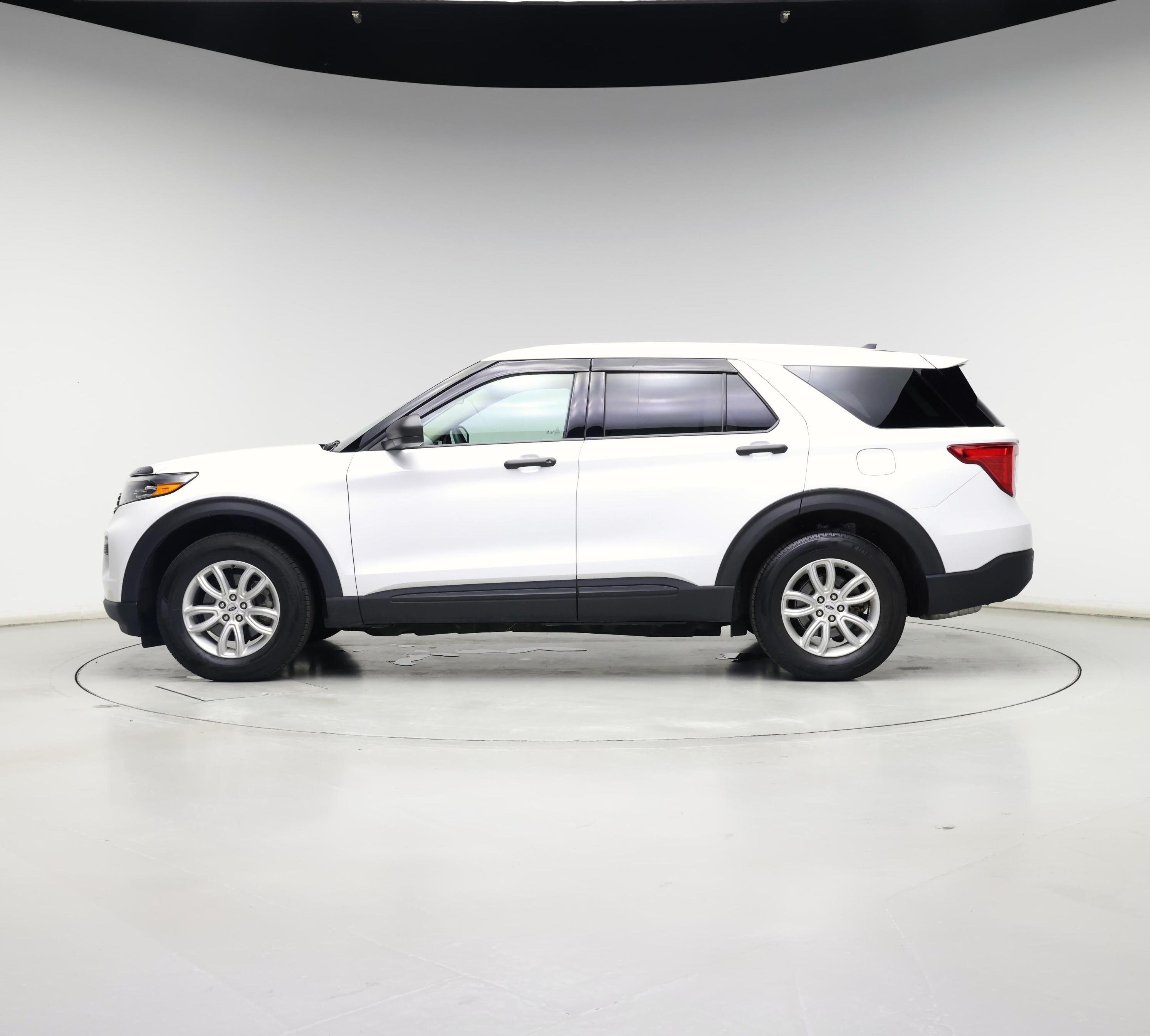 Thumbnail: 2021 Ford Explorer - 3
