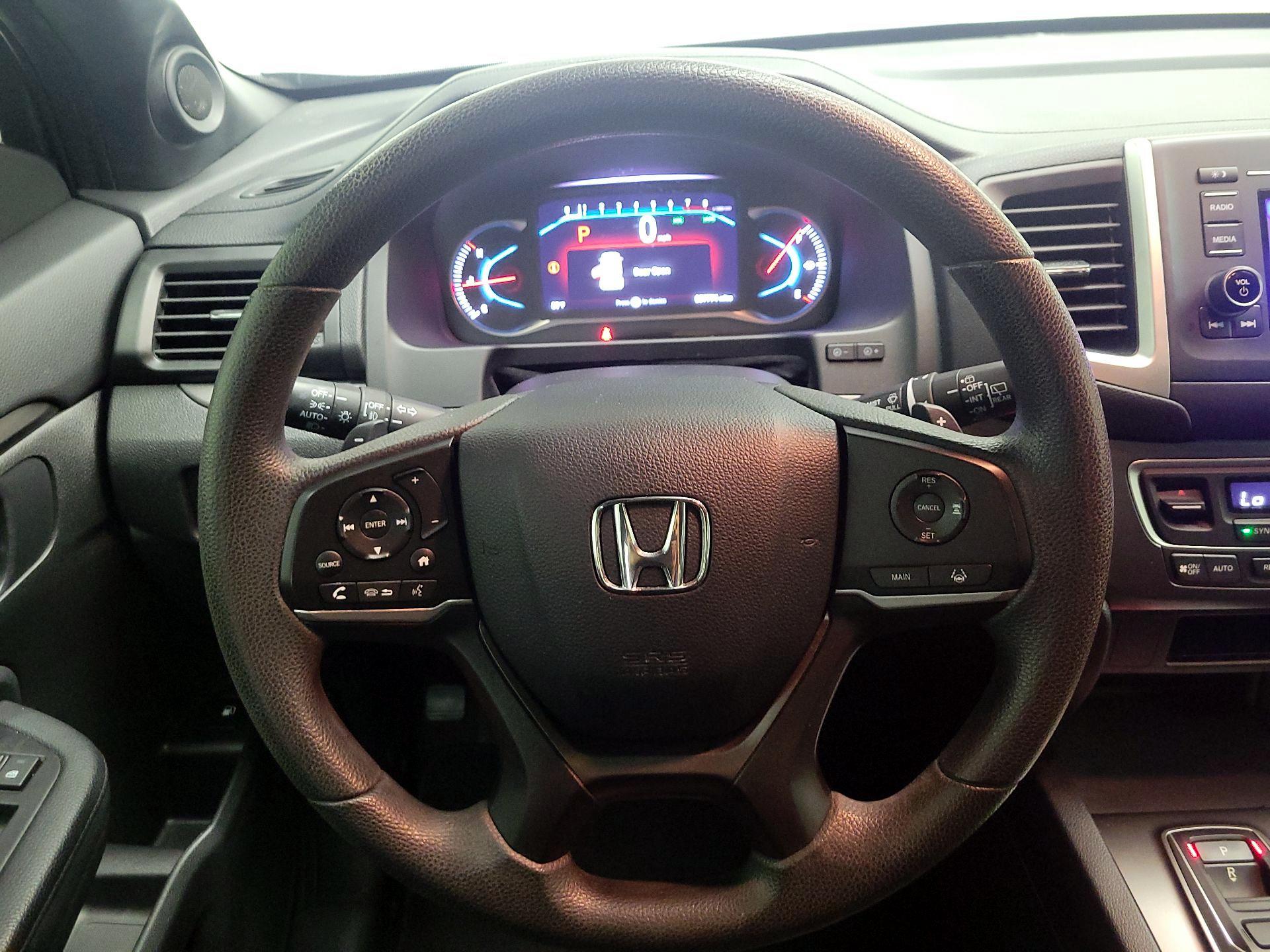 Thumbnail: 2019 Honda Passport - 10
