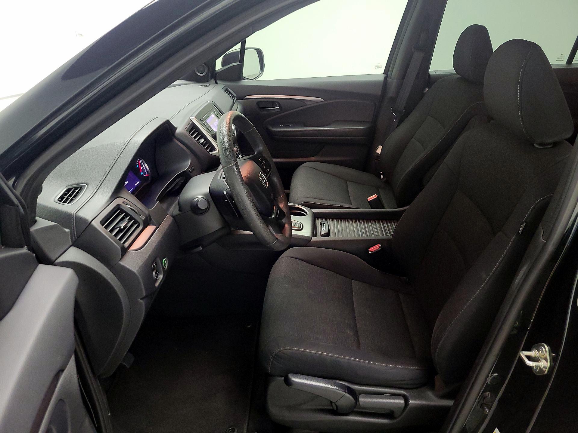 Thumbnail: 2019 Honda Passport - 11