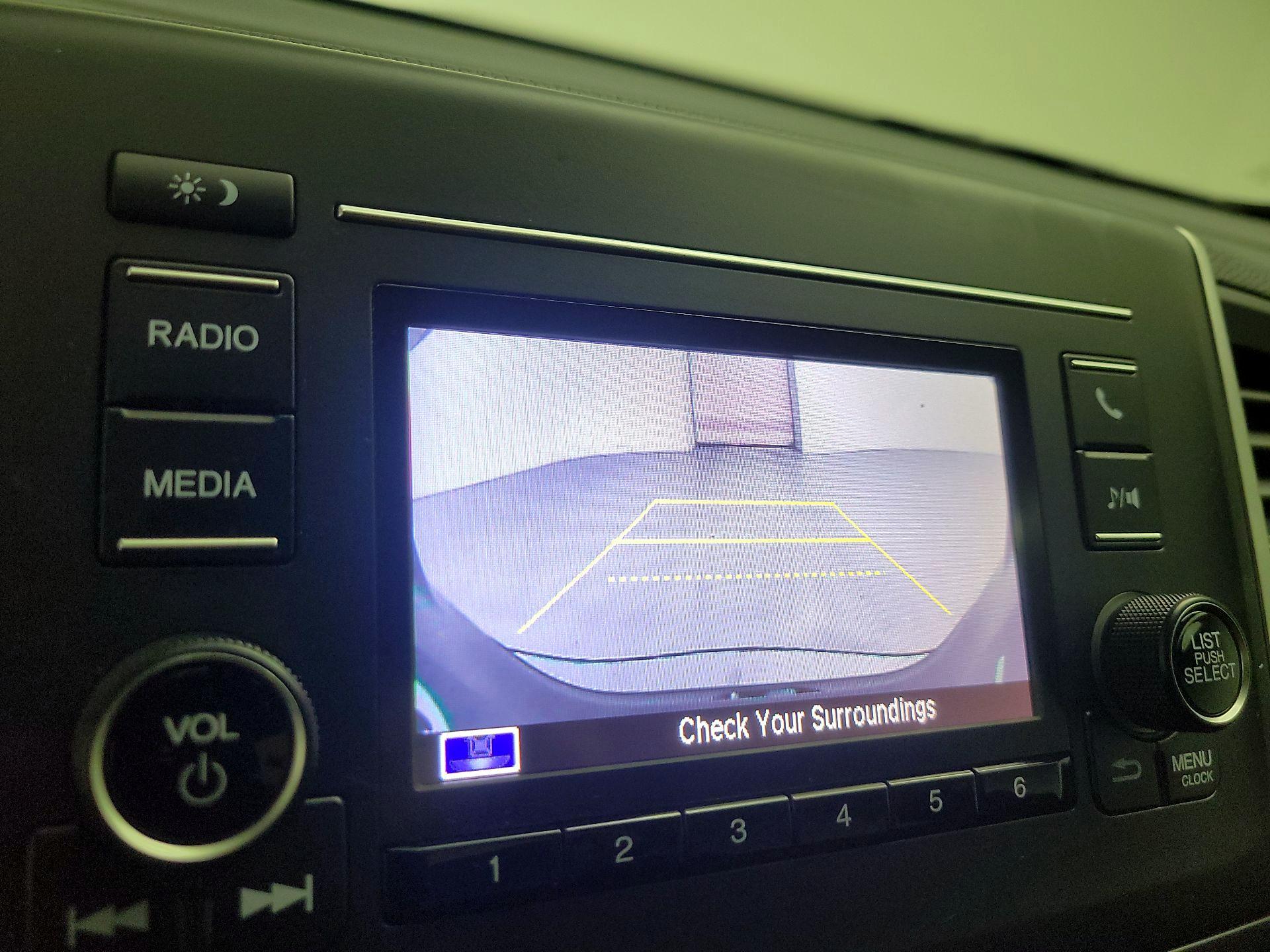 Thumbnail: 2019 Honda Passport - 14
