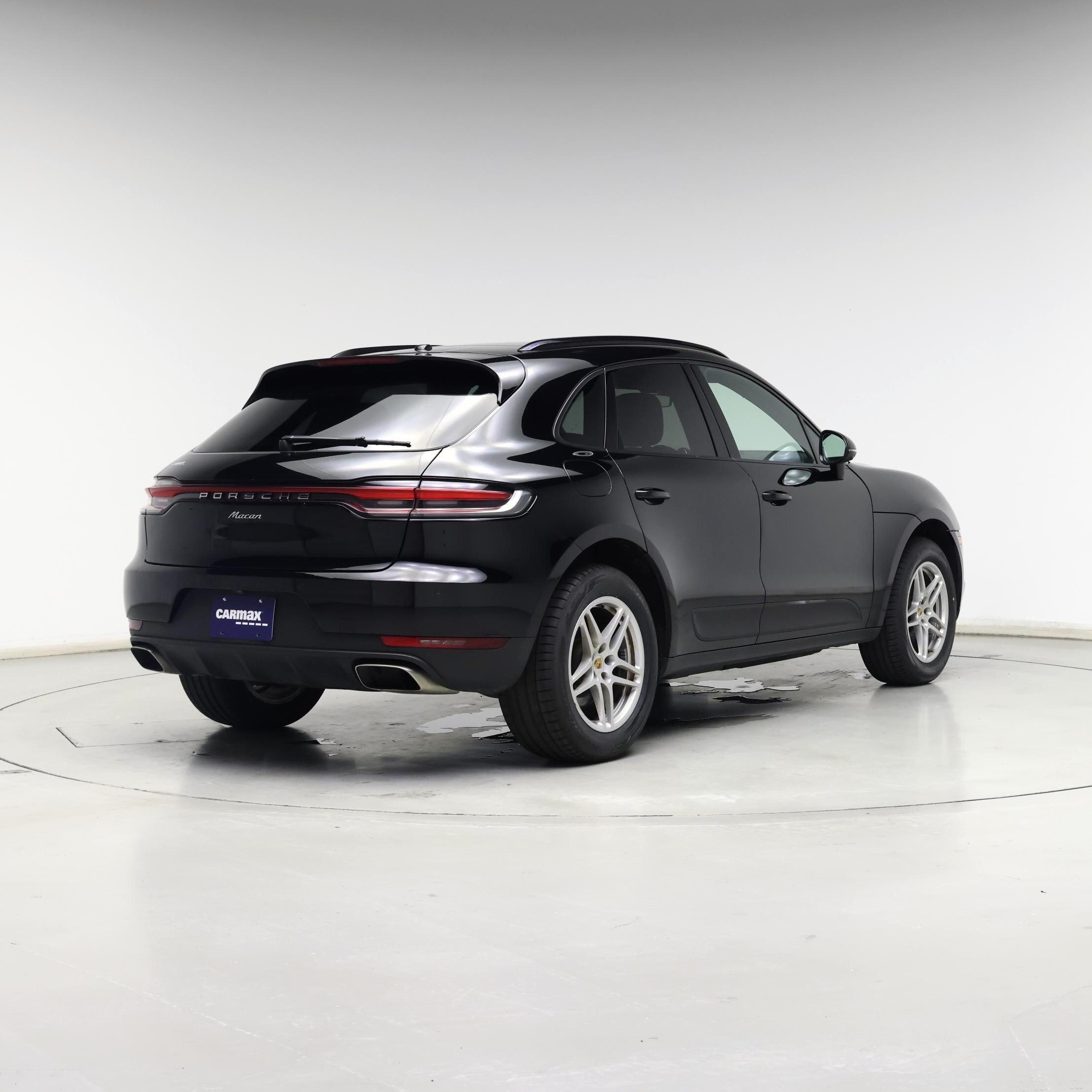 Thumbnail: 2021 Porsche Macan - 8