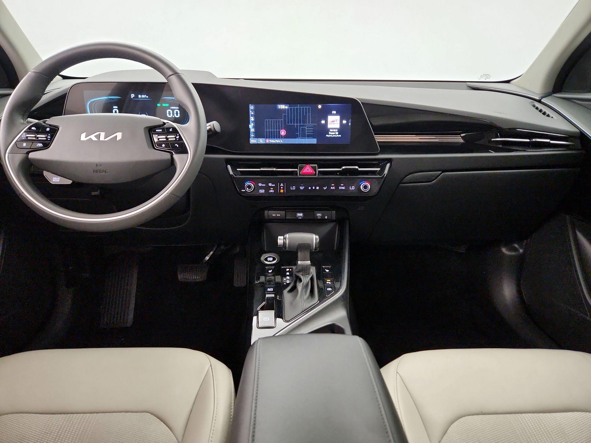 Thumbnail: 2023 Kia Niro - 9