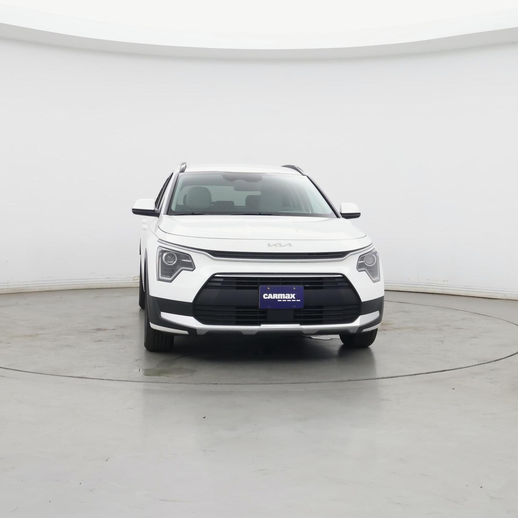 Thumbnail: 2023 Kia Niro - 5