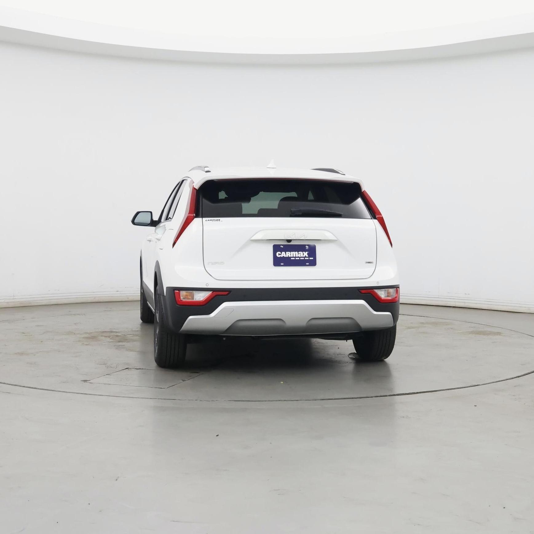Thumbnail: 2023 Kia Niro - 6