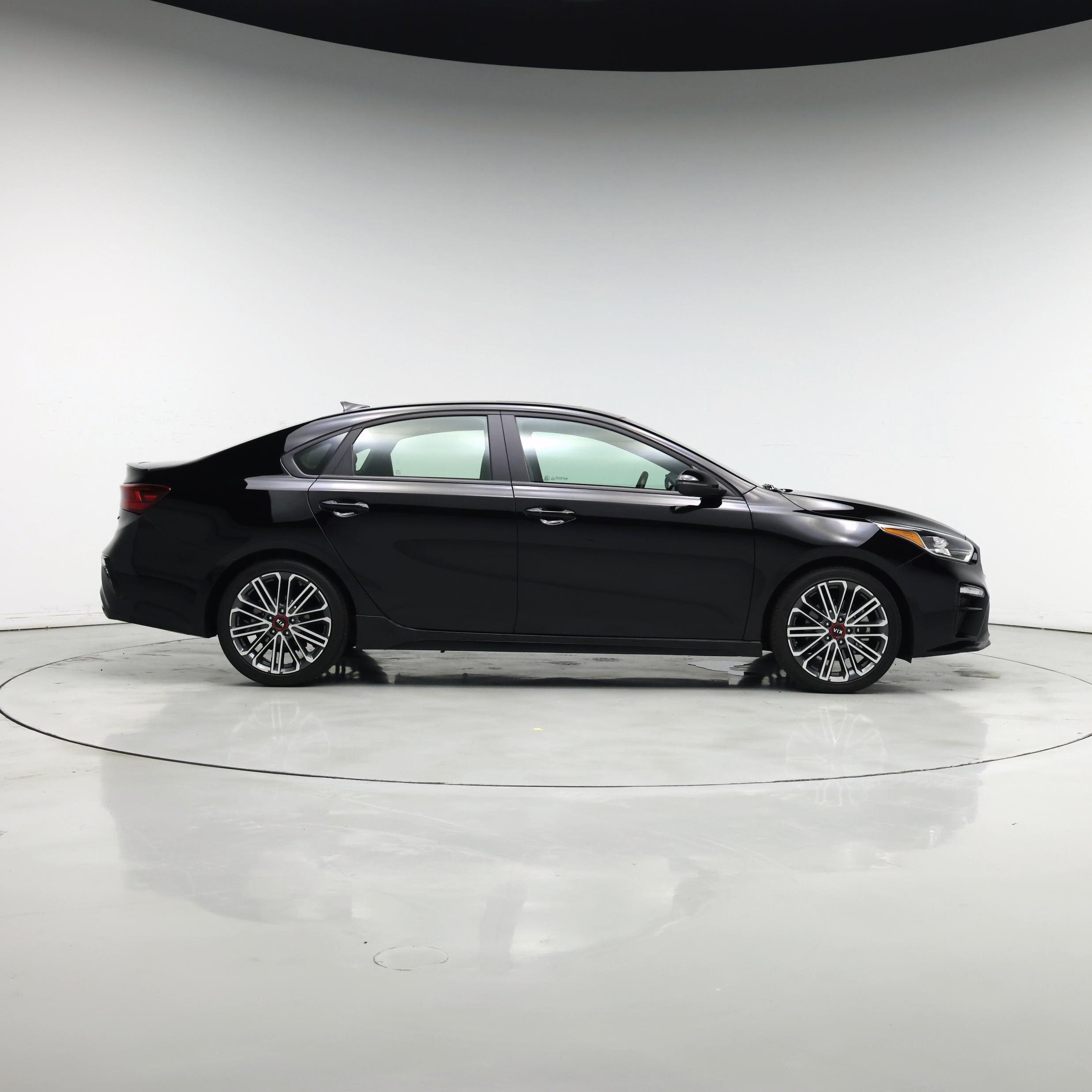 Thumbnail: 2021 Kia Forte - 7