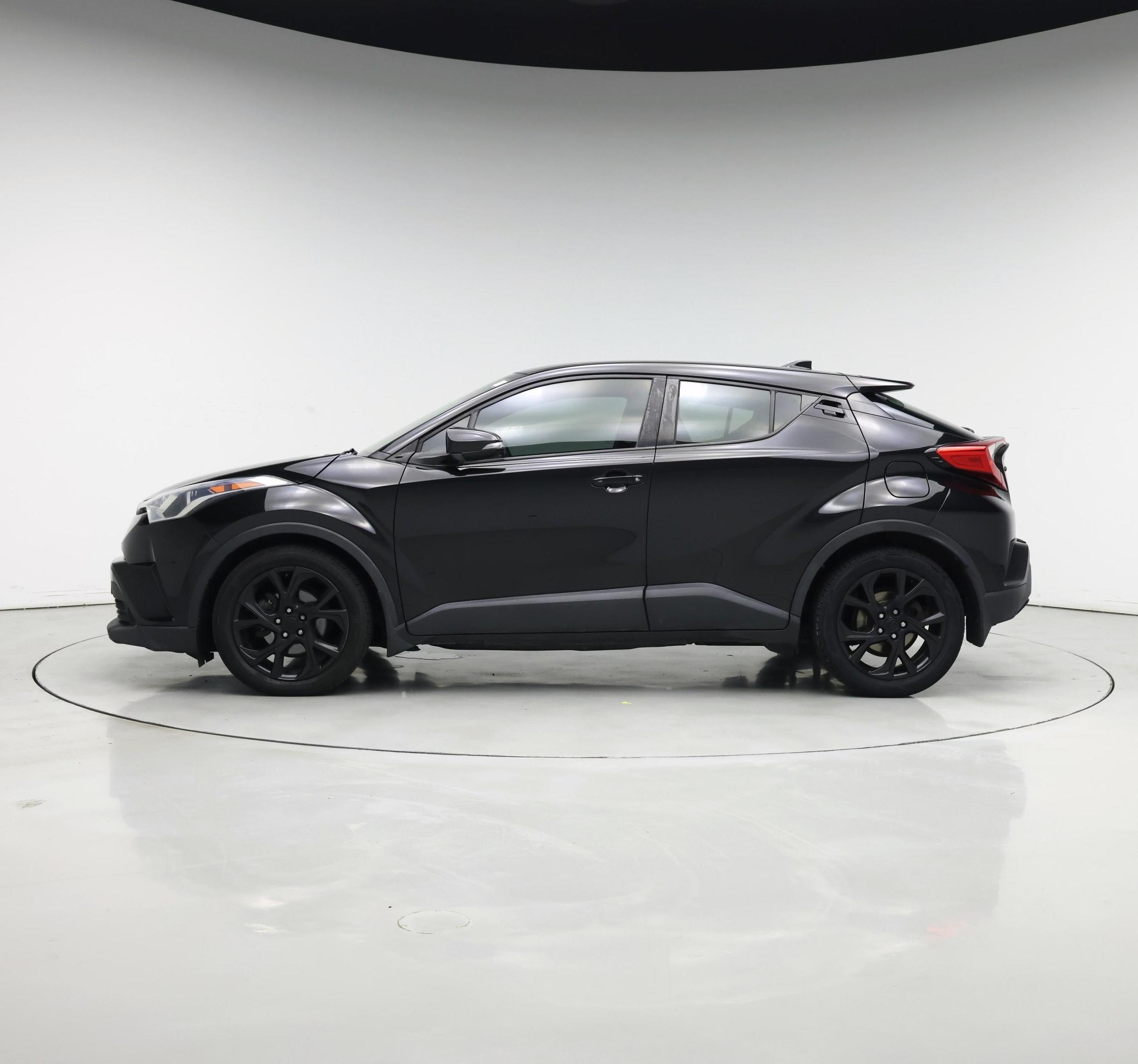Thumbnail: 2018 Toyota C-HR - 3
