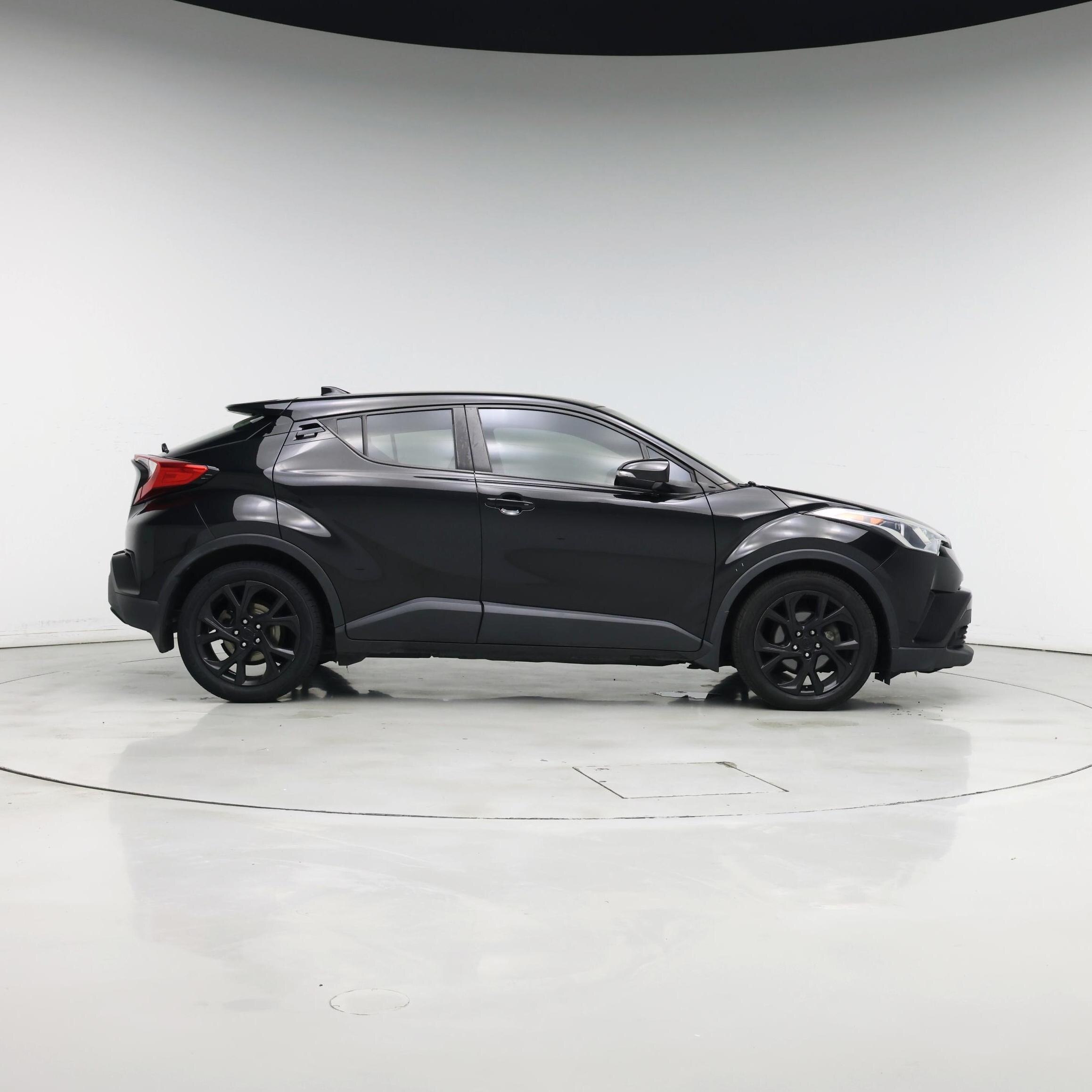 Thumbnail: 2018 Toyota C-HR - 7