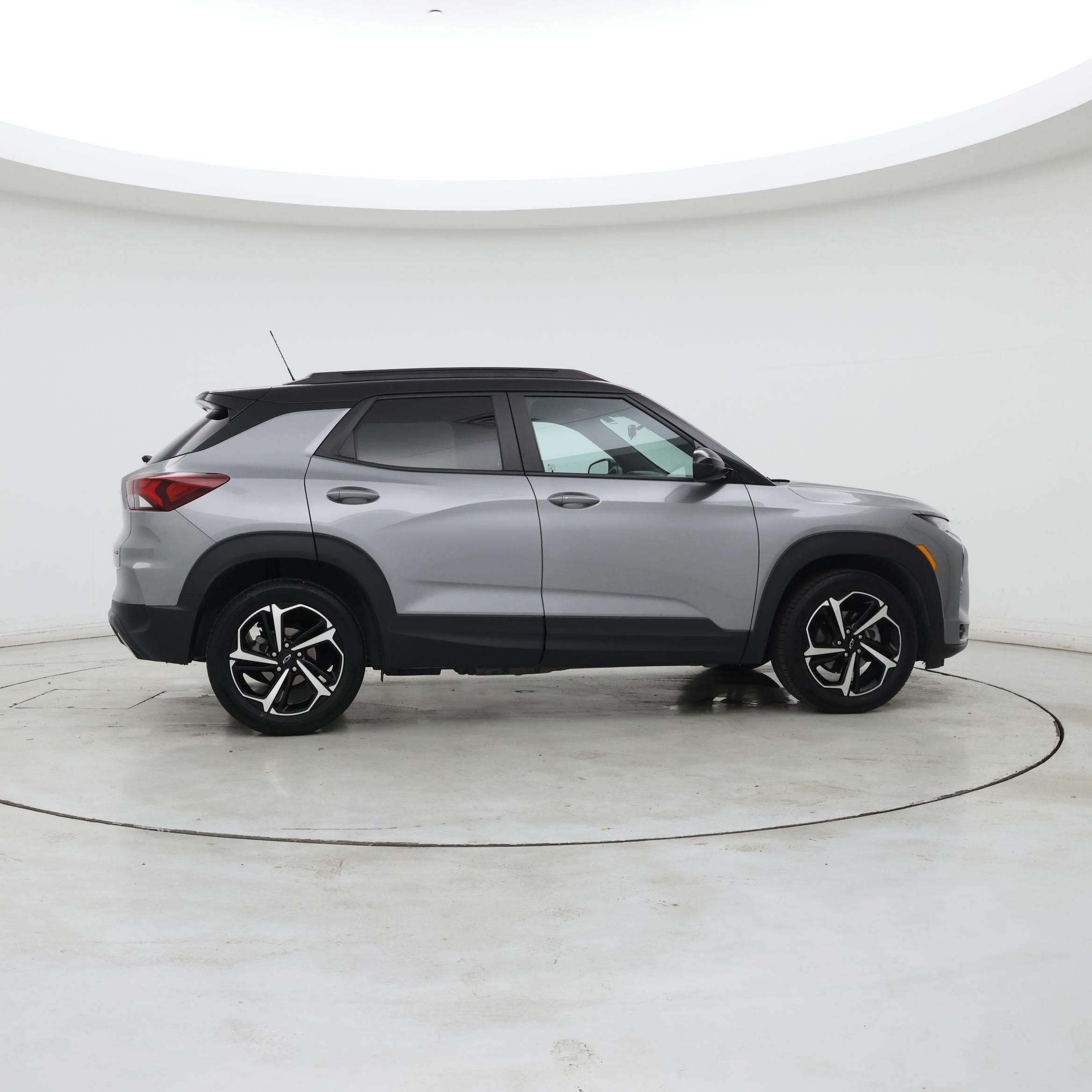 Thumbnail: 2023 Chevrolet TrailBlazer - 7