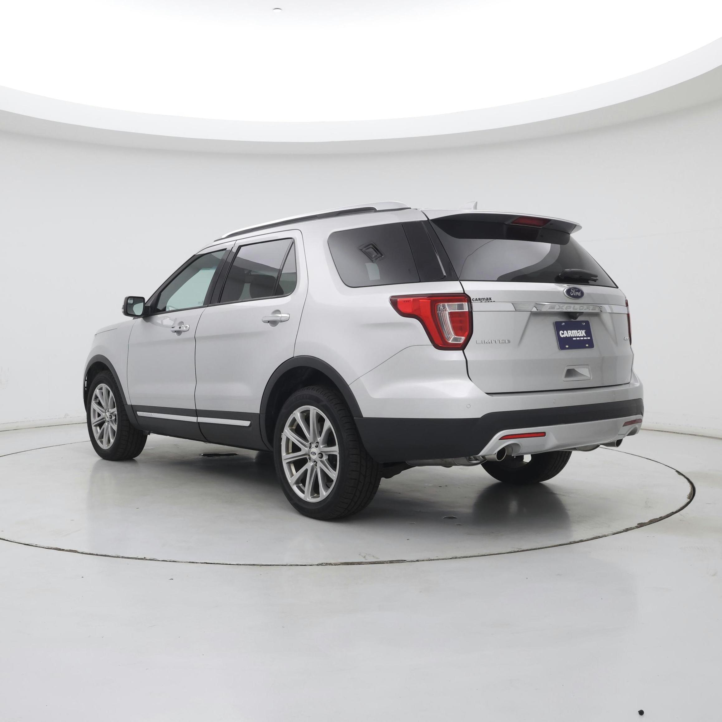 Thumbnail: 2017 Ford Explorer - 2