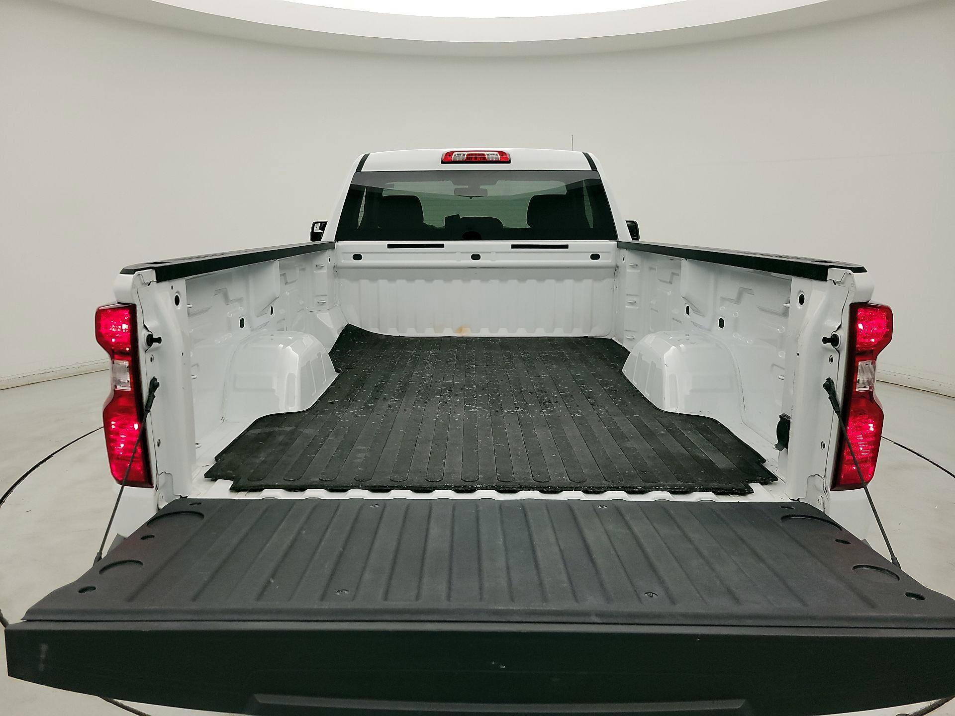Thumbnail: 2022 Chevrolet Silverado 1500 - 19