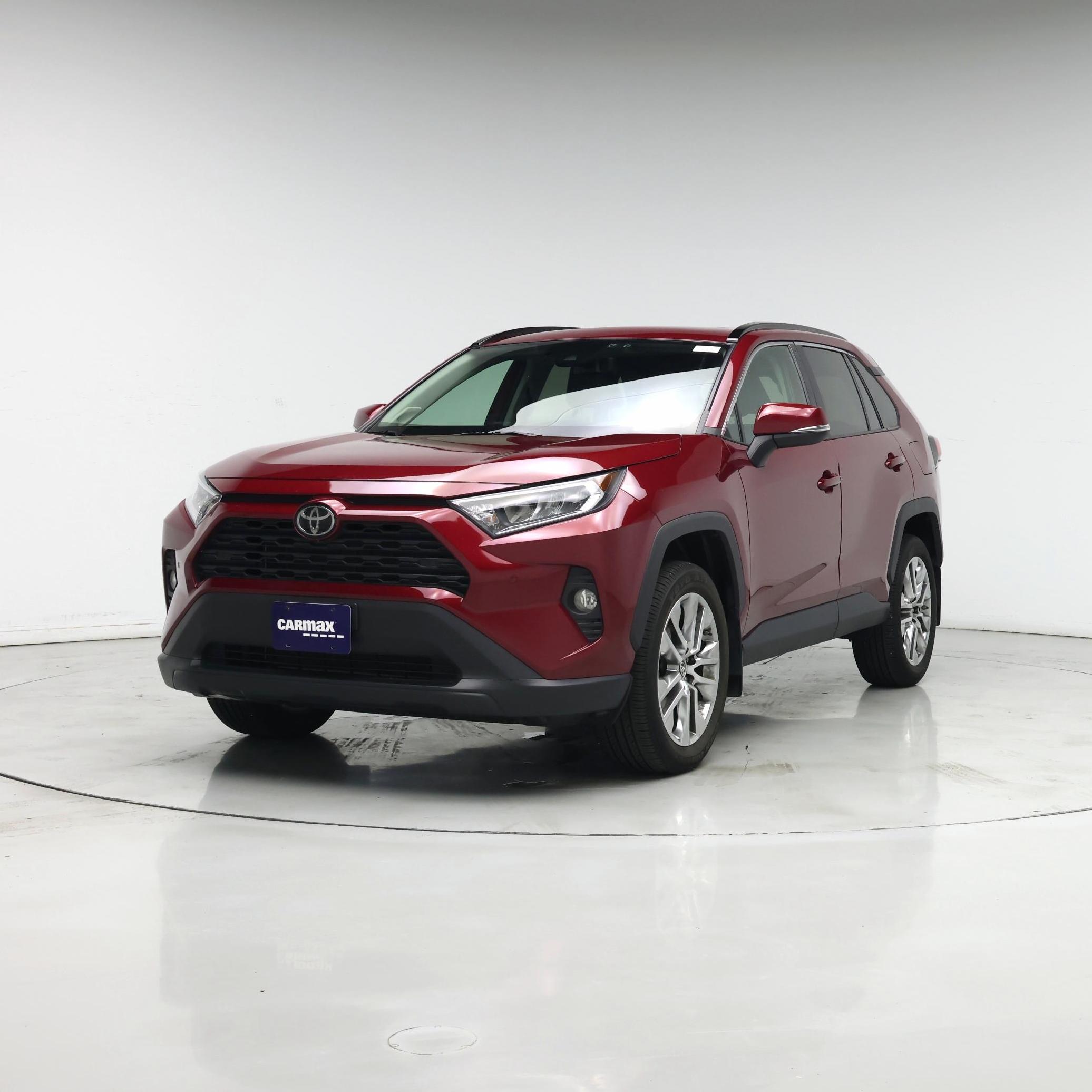 Thumbnail: 2019 Toyota RAV4 - 4