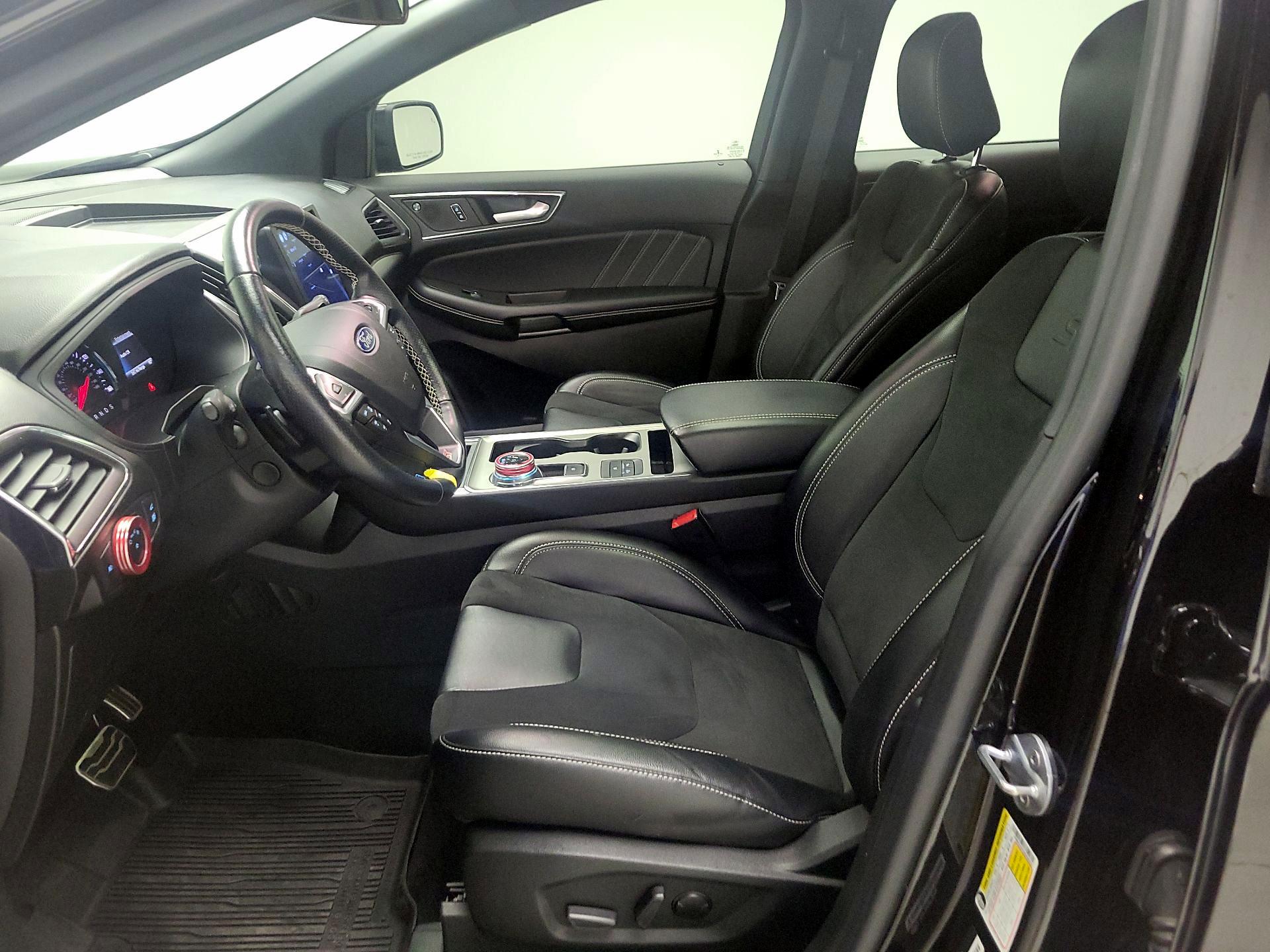Thumbnail: 2022 Ford Edge - 11