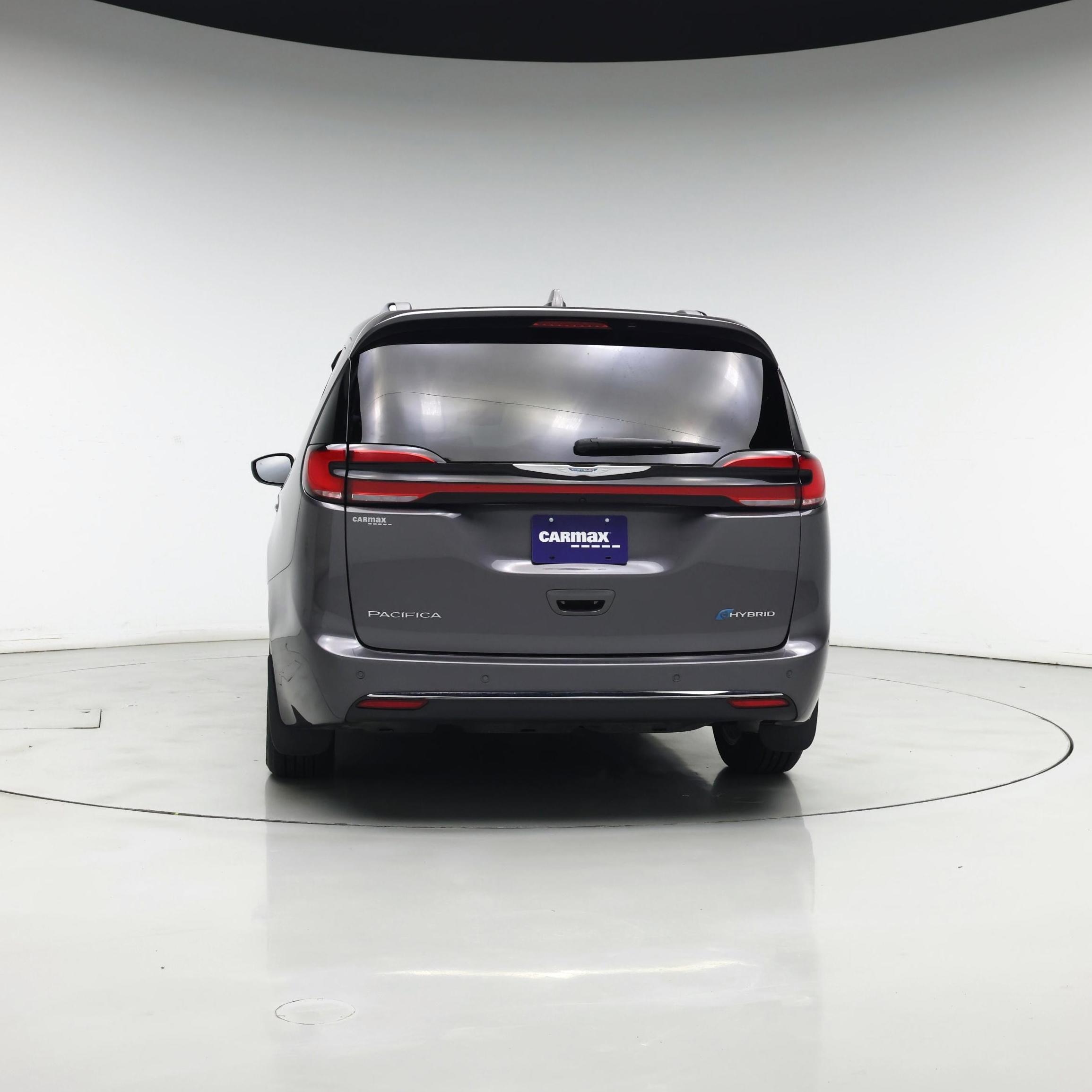 Thumbnail: 2021 Chrysler Pacifica - 6