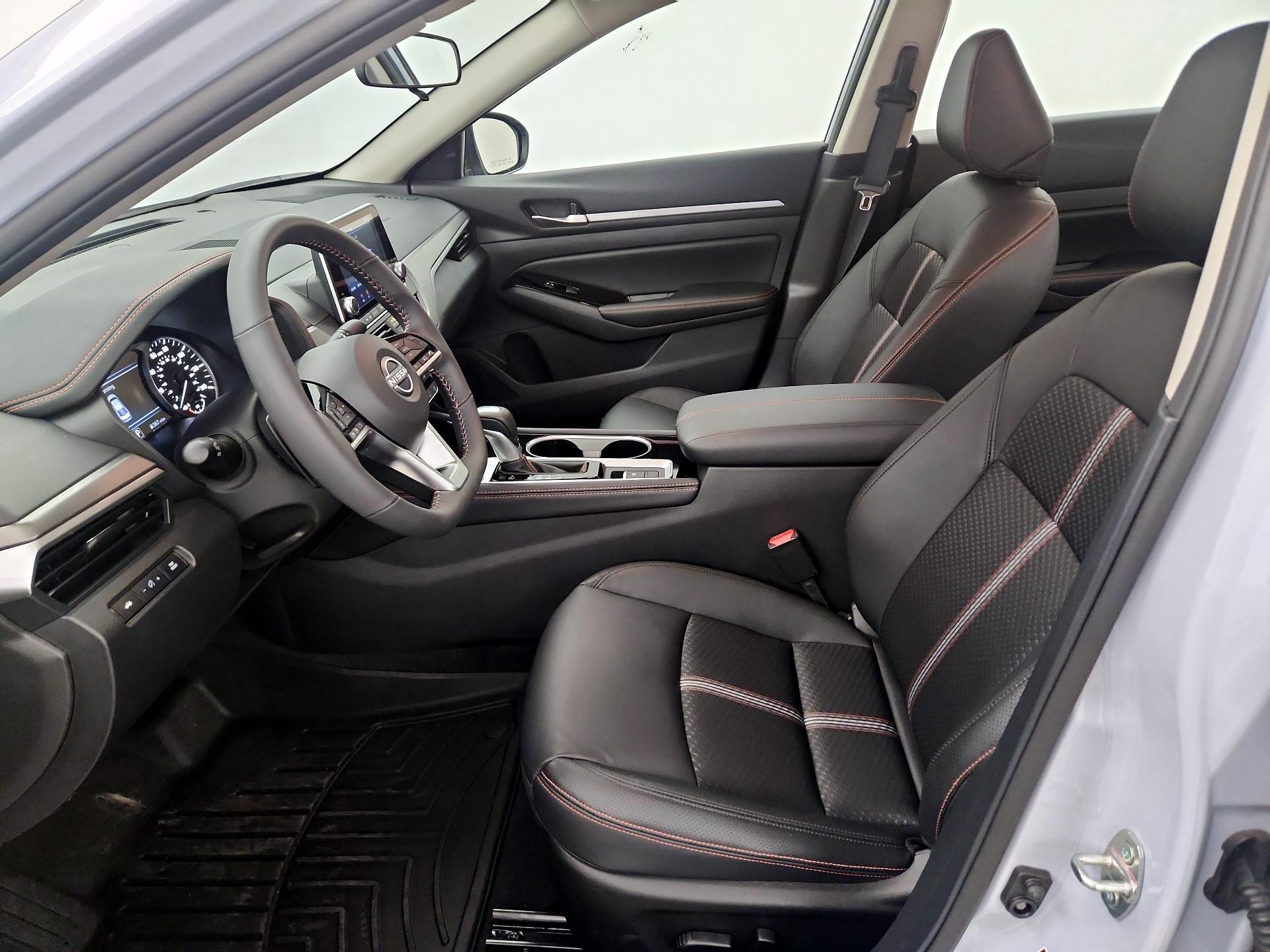 Thumbnail: 2025 Nissan Altima - 11