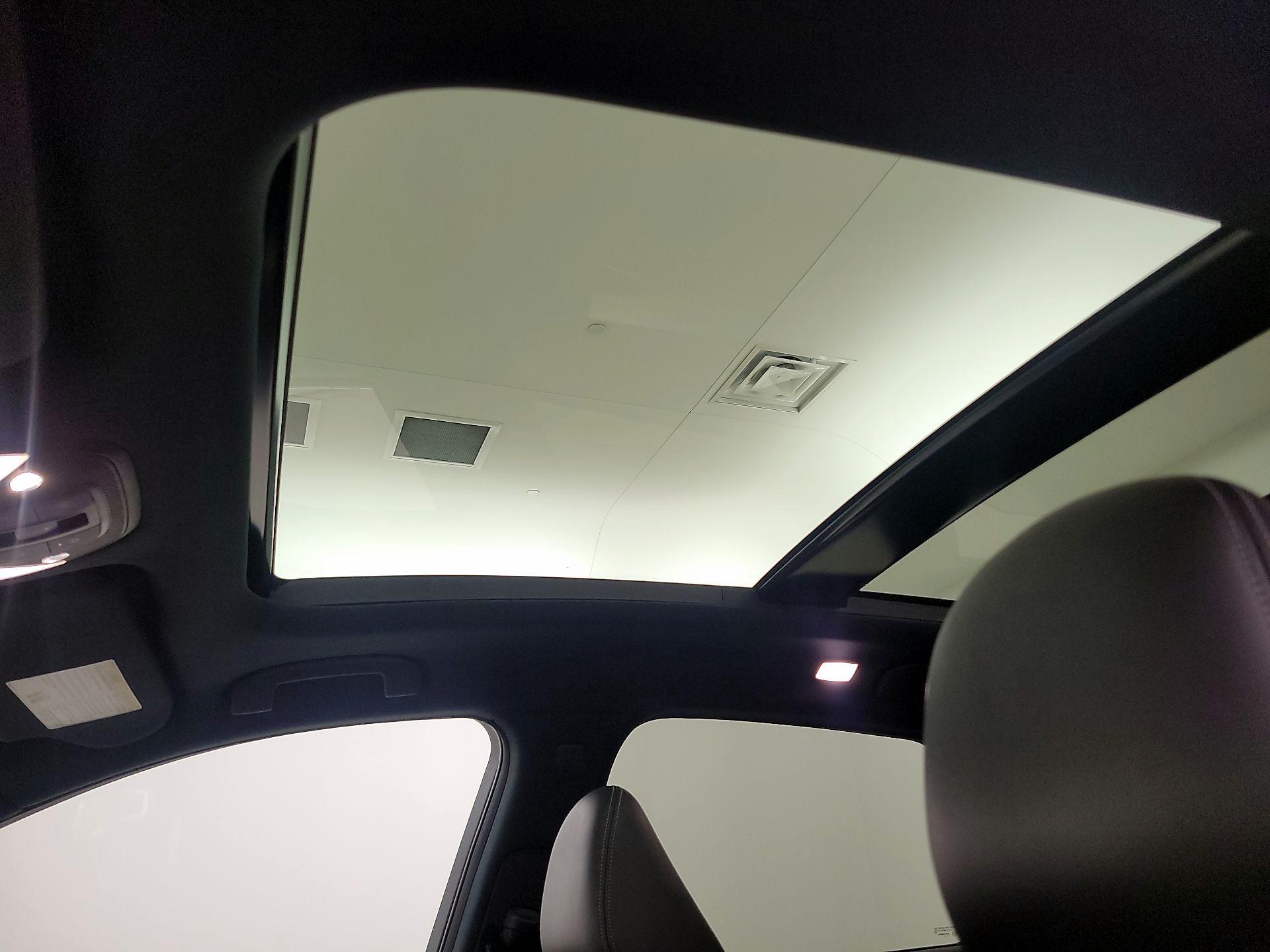 Thumbnail: 2021 INFINITI QX50 - 19