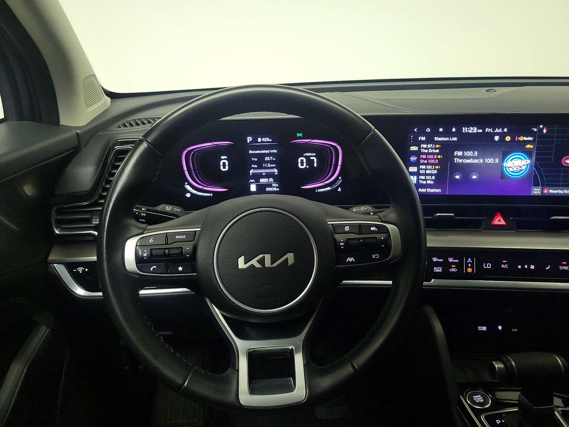 Thumbnail: 2023 Kia Sportage - 10