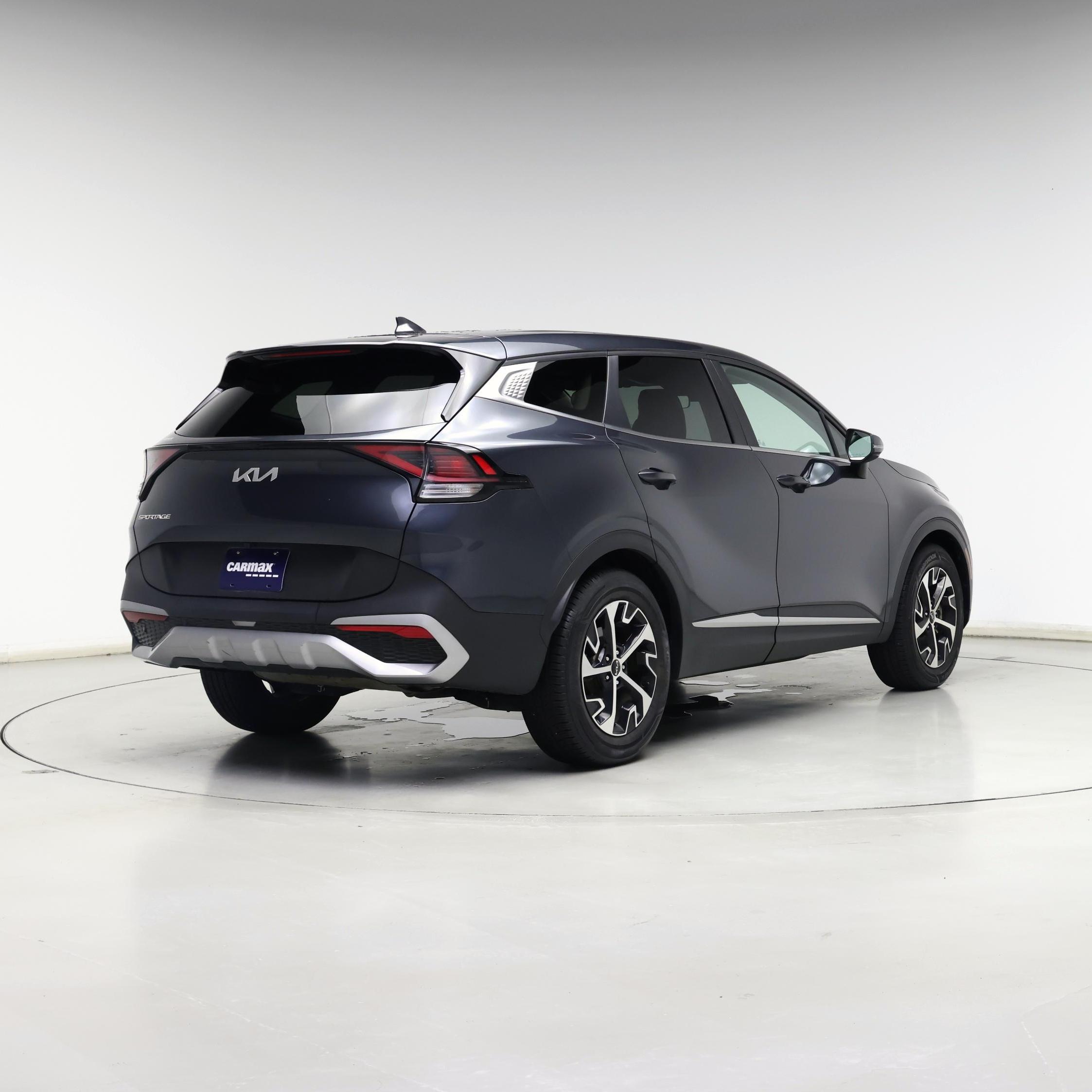 Thumbnail: 2023 Kia Sportage - 8