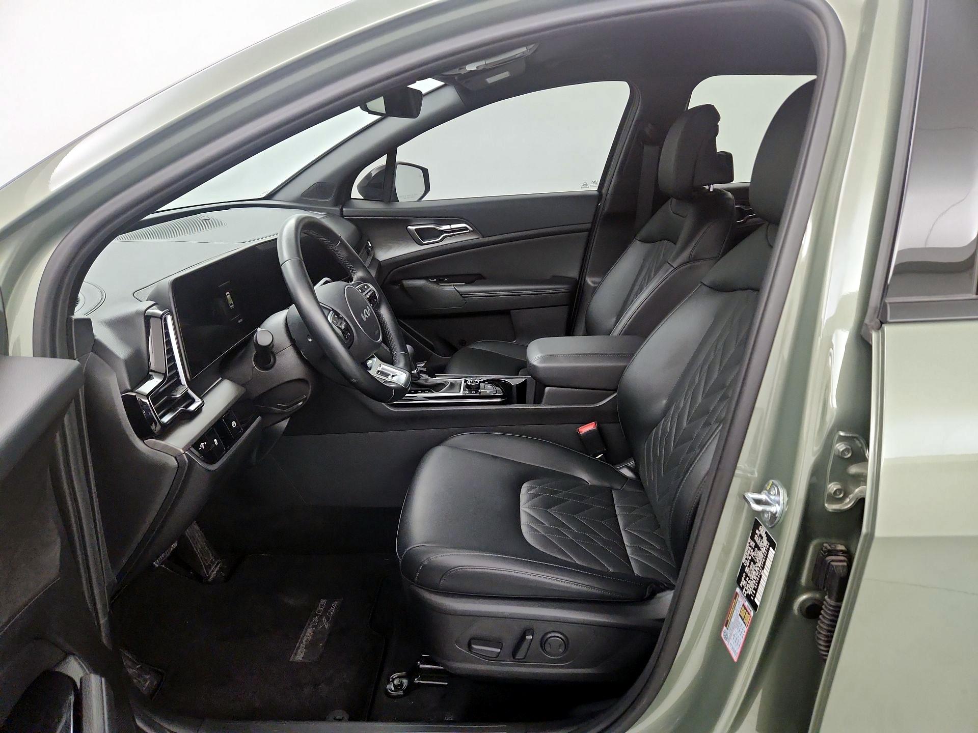 Thumbnail: 2023 Kia Sportage - 11