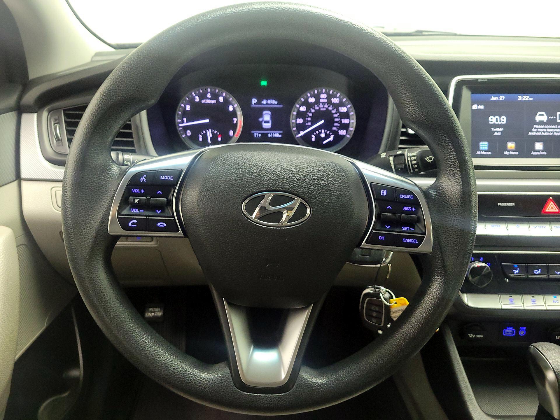 Thumbnail: 2018 Hyundai Sonata - 10