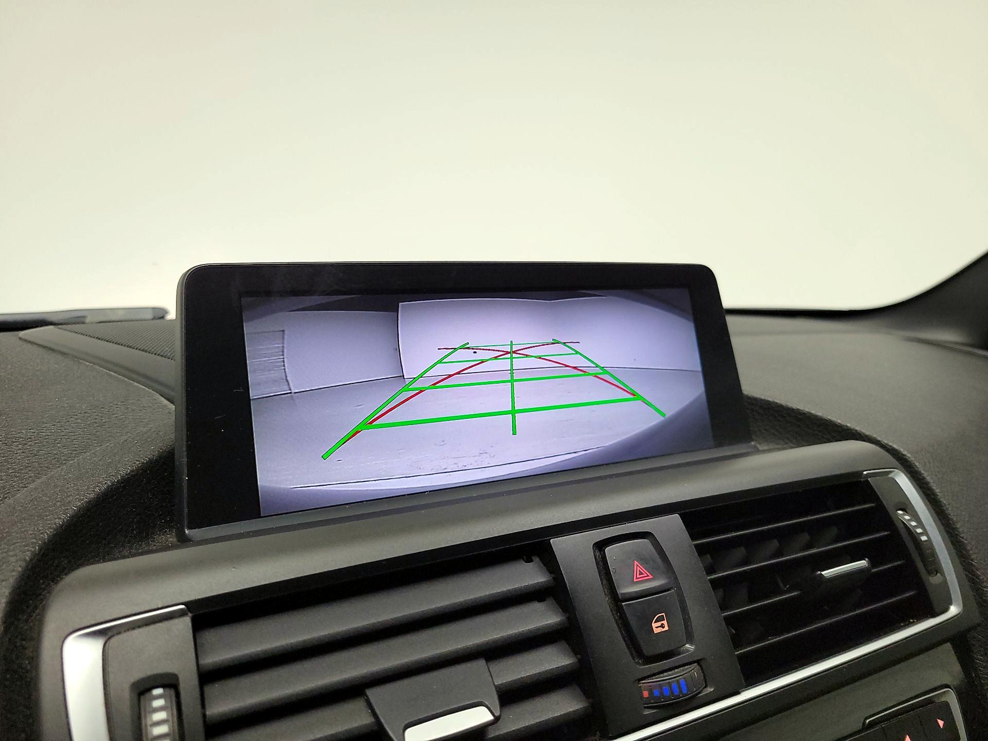 Thumbnail: 2016 BMW 2 Series - 14
