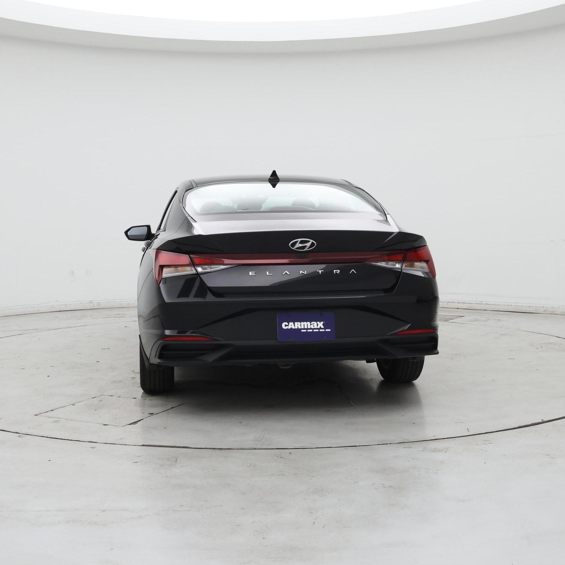 Thumbnail: 2022 Hyundai Elantra - 6