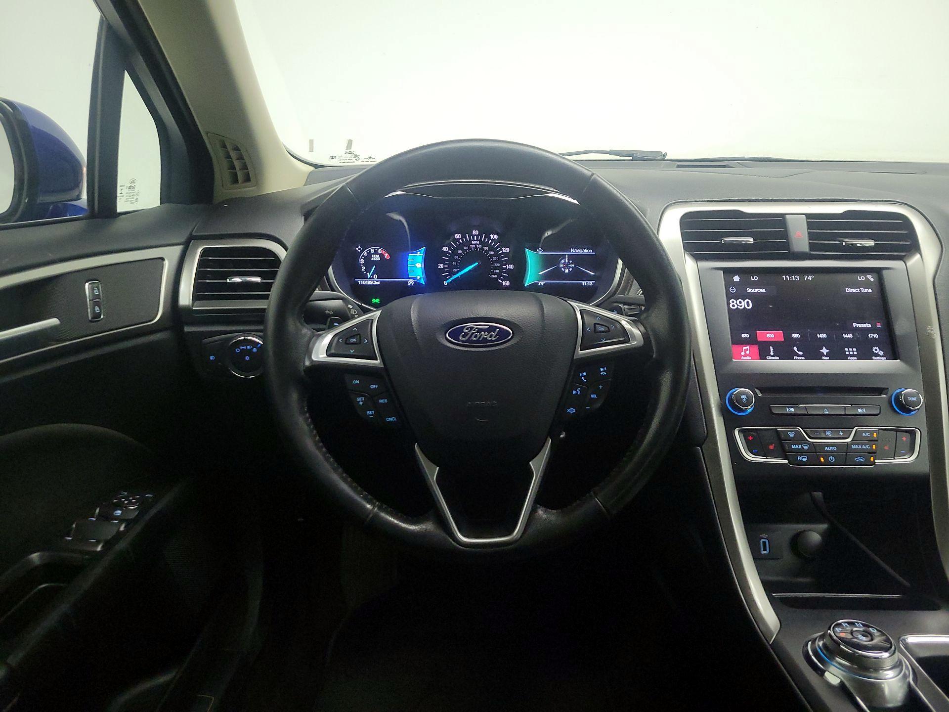 Thumbnail: 2017 Ford Fusion - 10