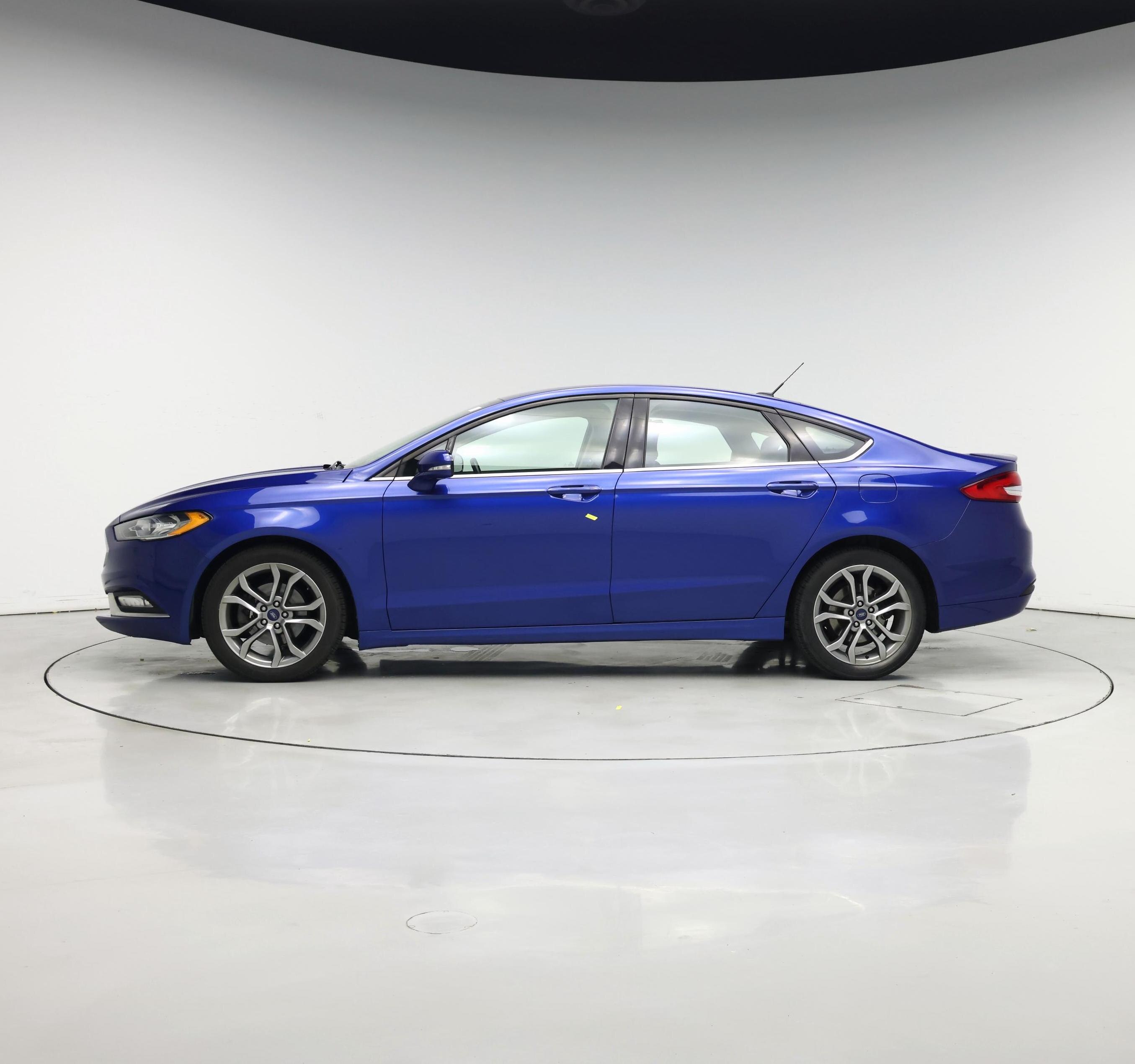Thumbnail: 2017 Ford Fusion - 3