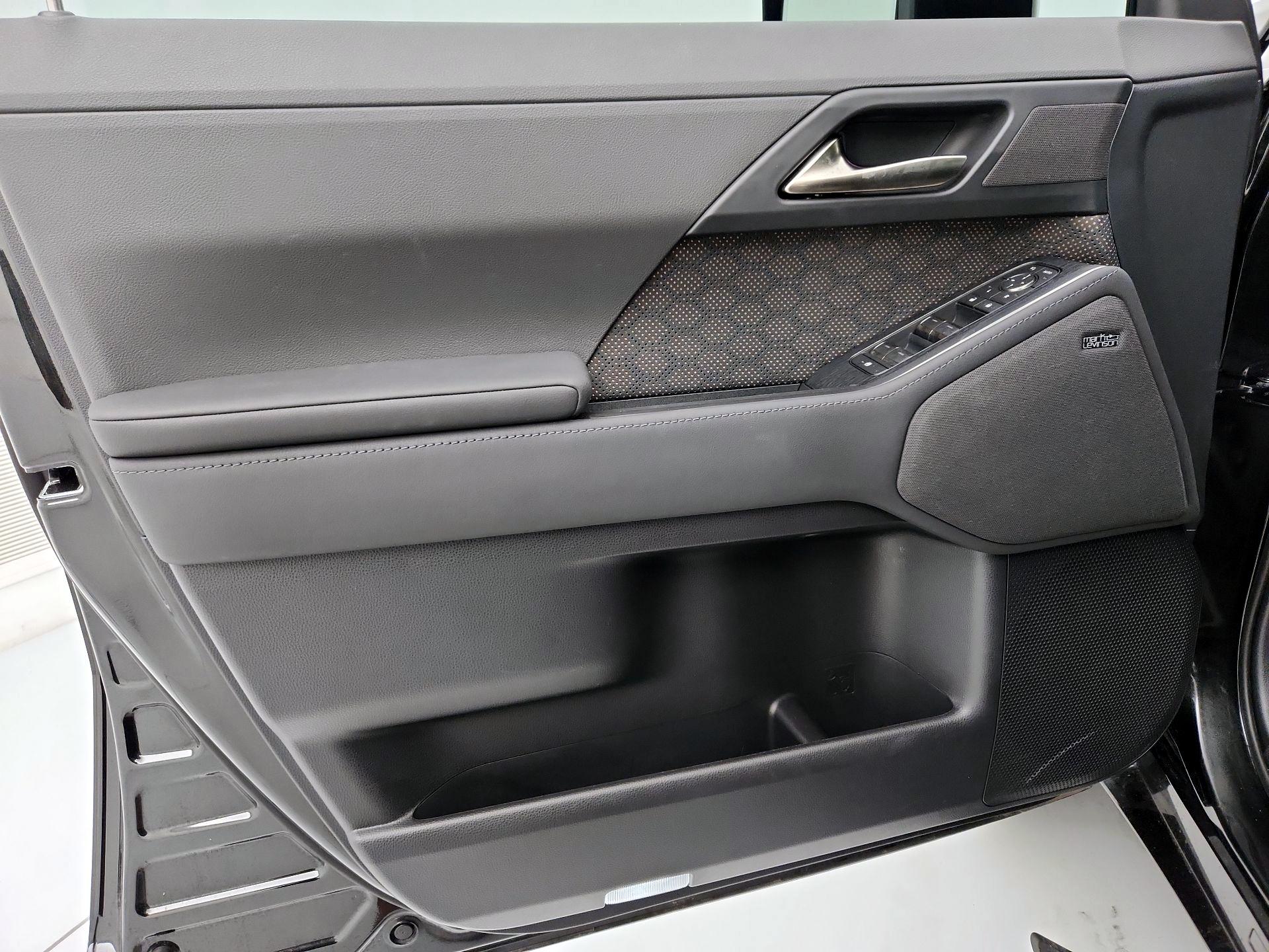 Thumbnail: 2024 Lexus GX - 12