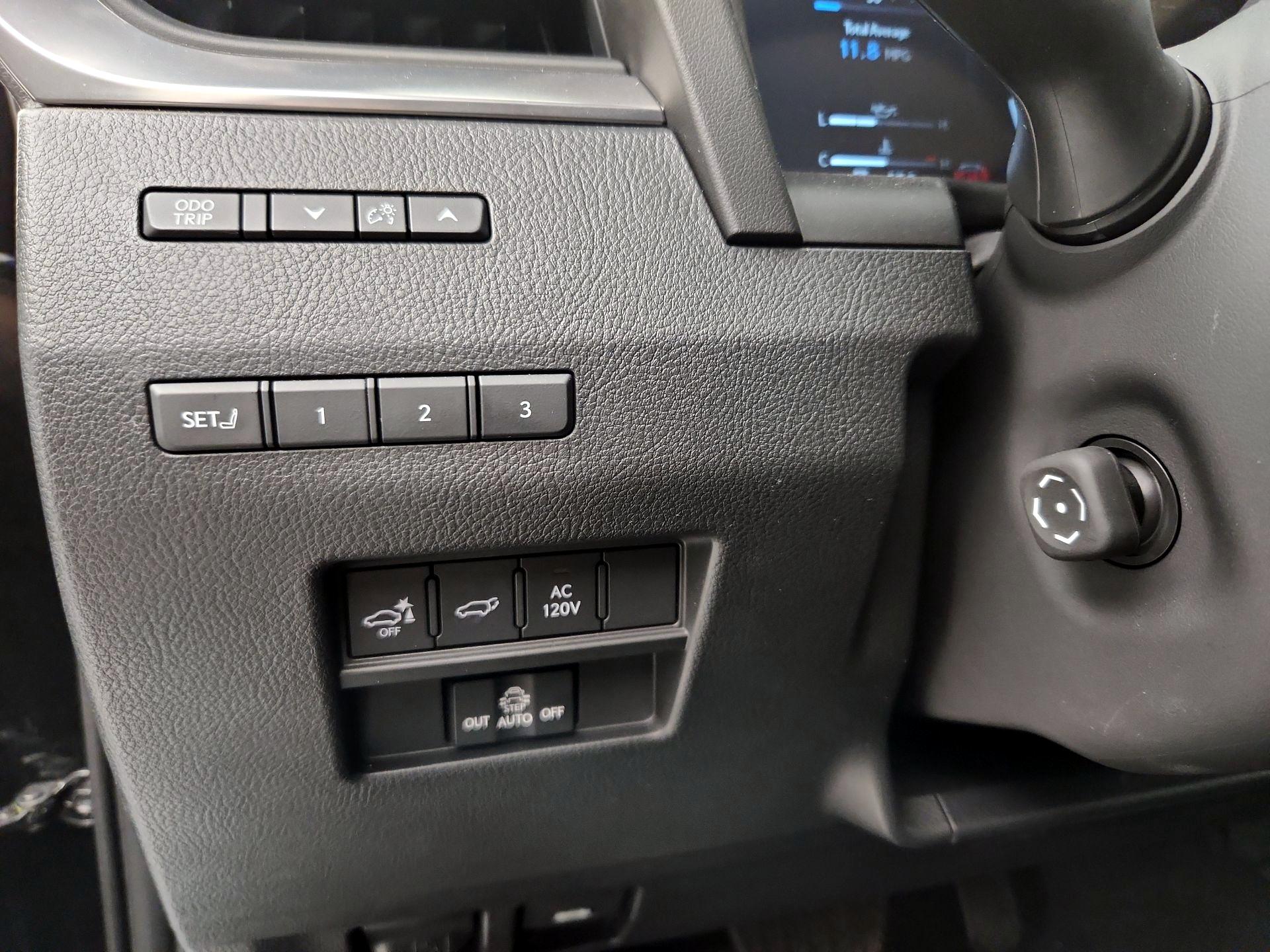 Thumbnail: 2024 Lexus GX - 13