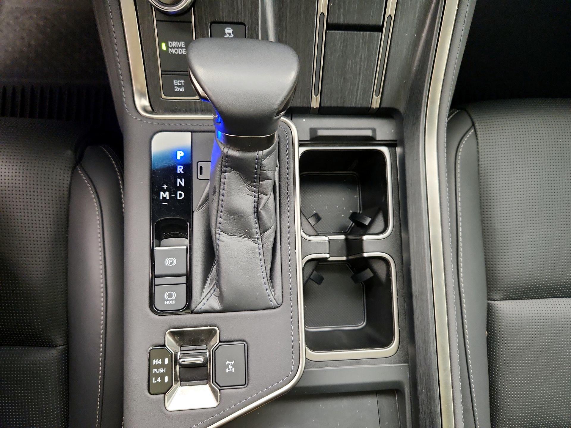 Thumbnail: 2024 Lexus GX - 18