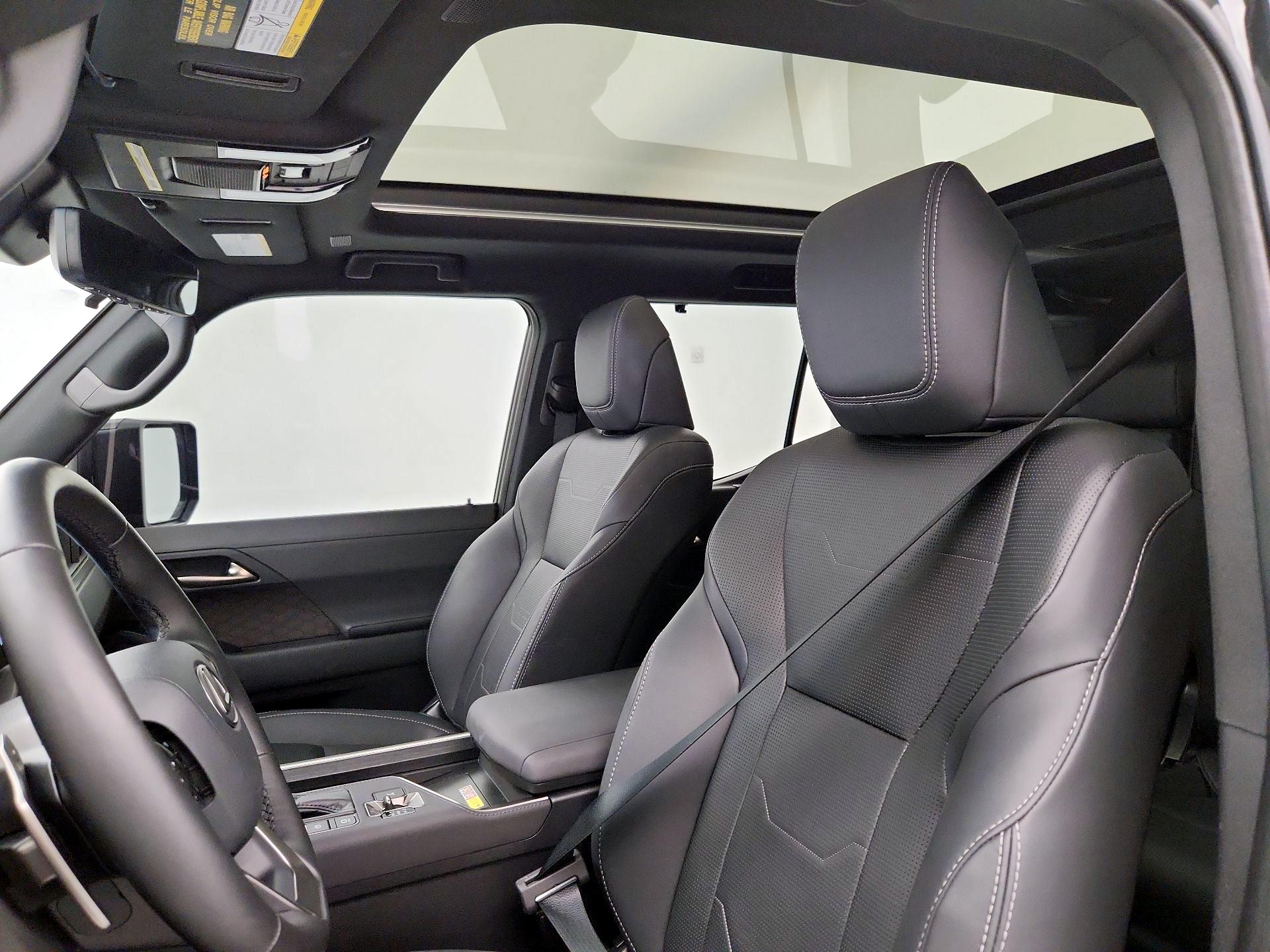 Thumbnail: 2024 Lexus GX - 20
