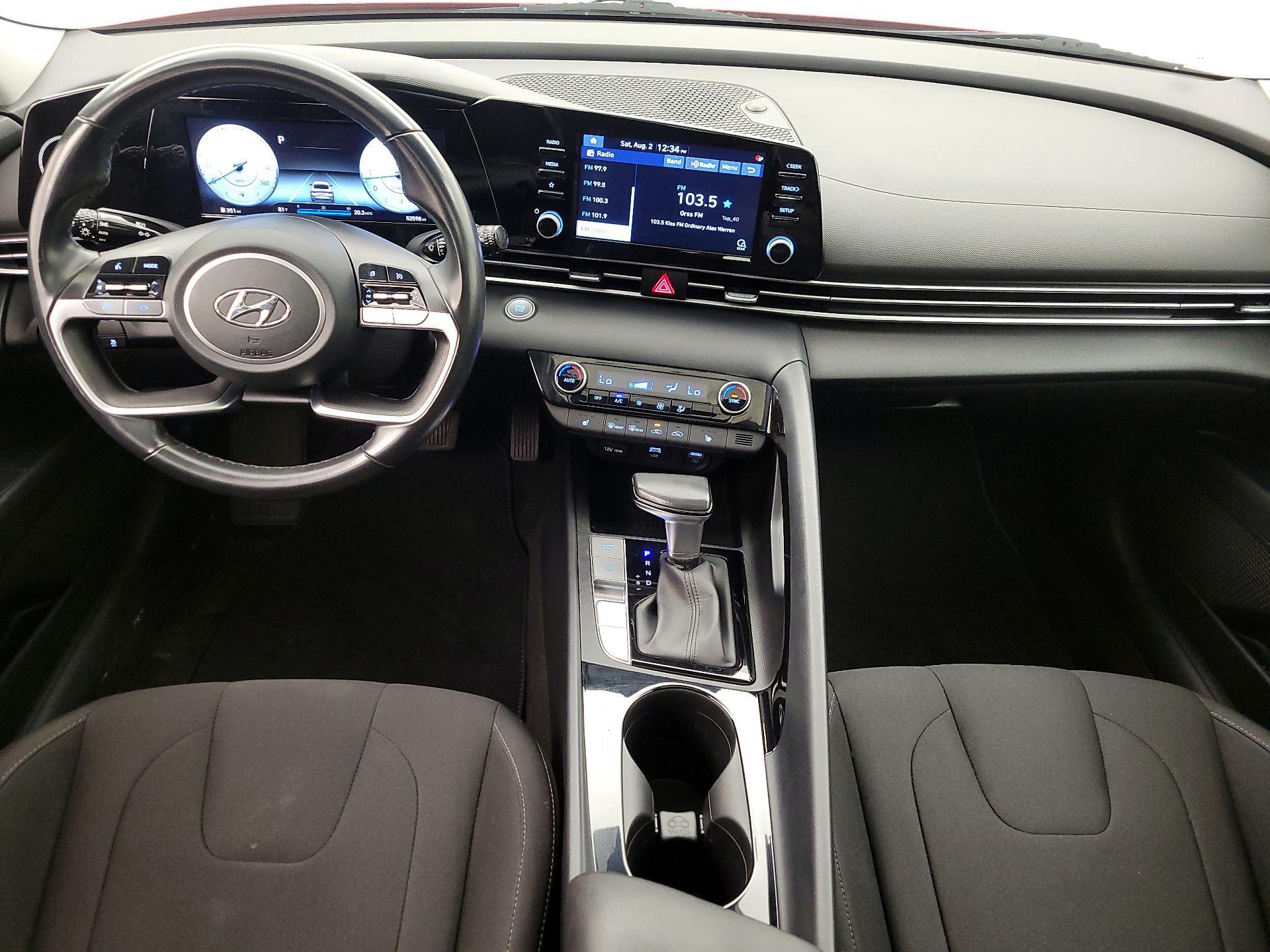 Thumbnail: 2022 Hyundai Elantra - 9