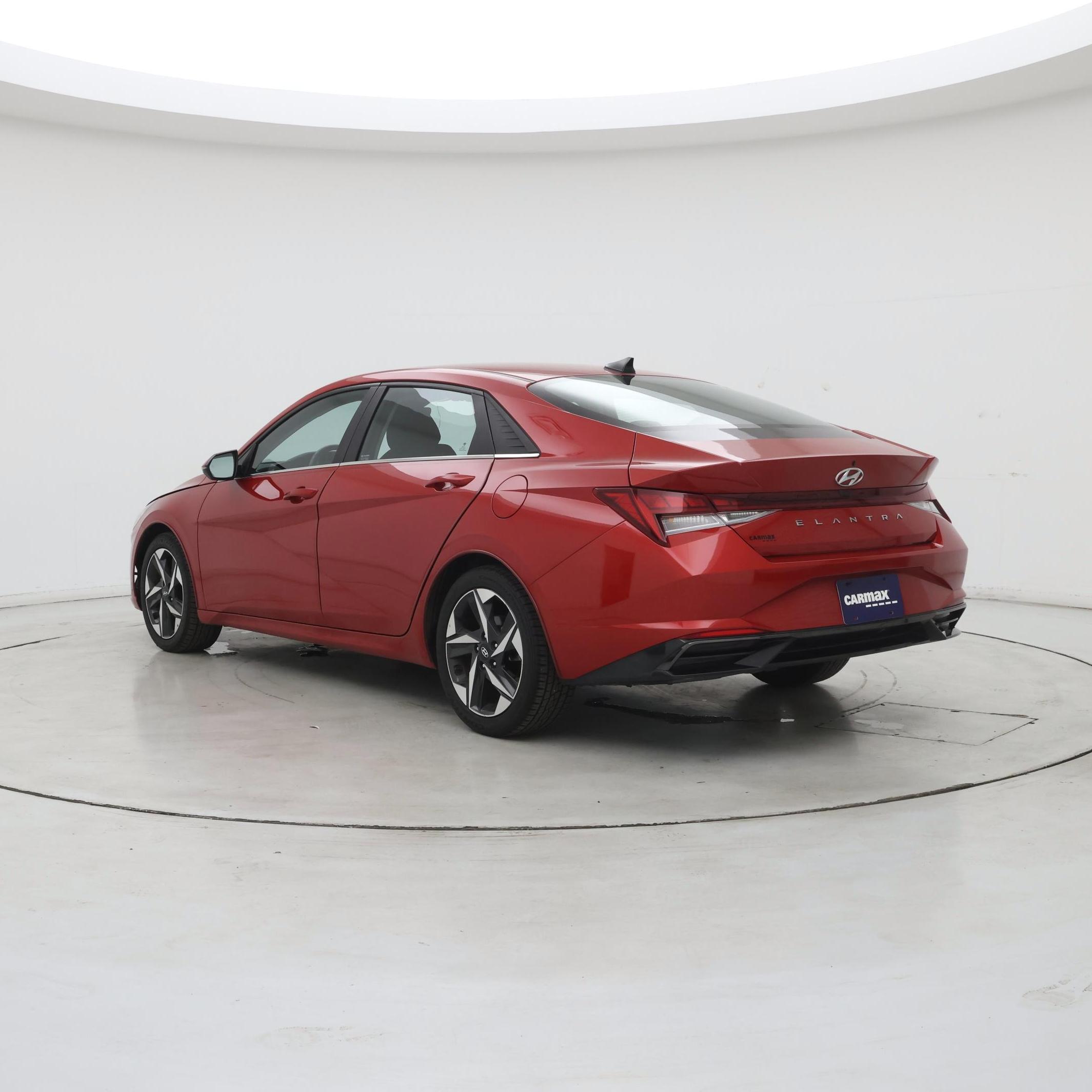 Thumbnail: 2022 Hyundai Elantra - 2