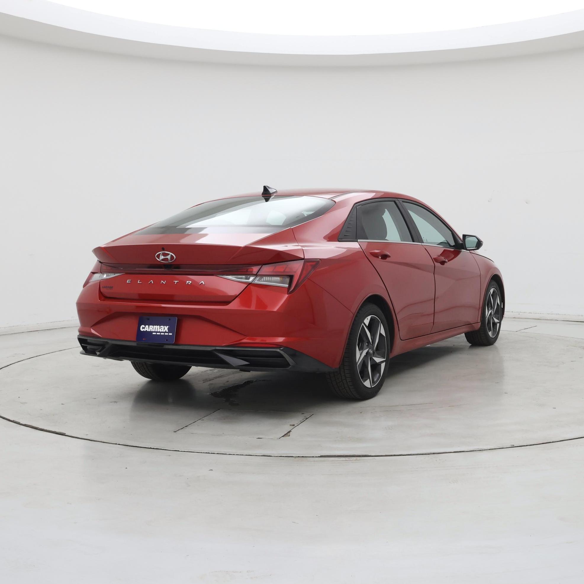 Thumbnail: 2022 Hyundai Elantra - 8