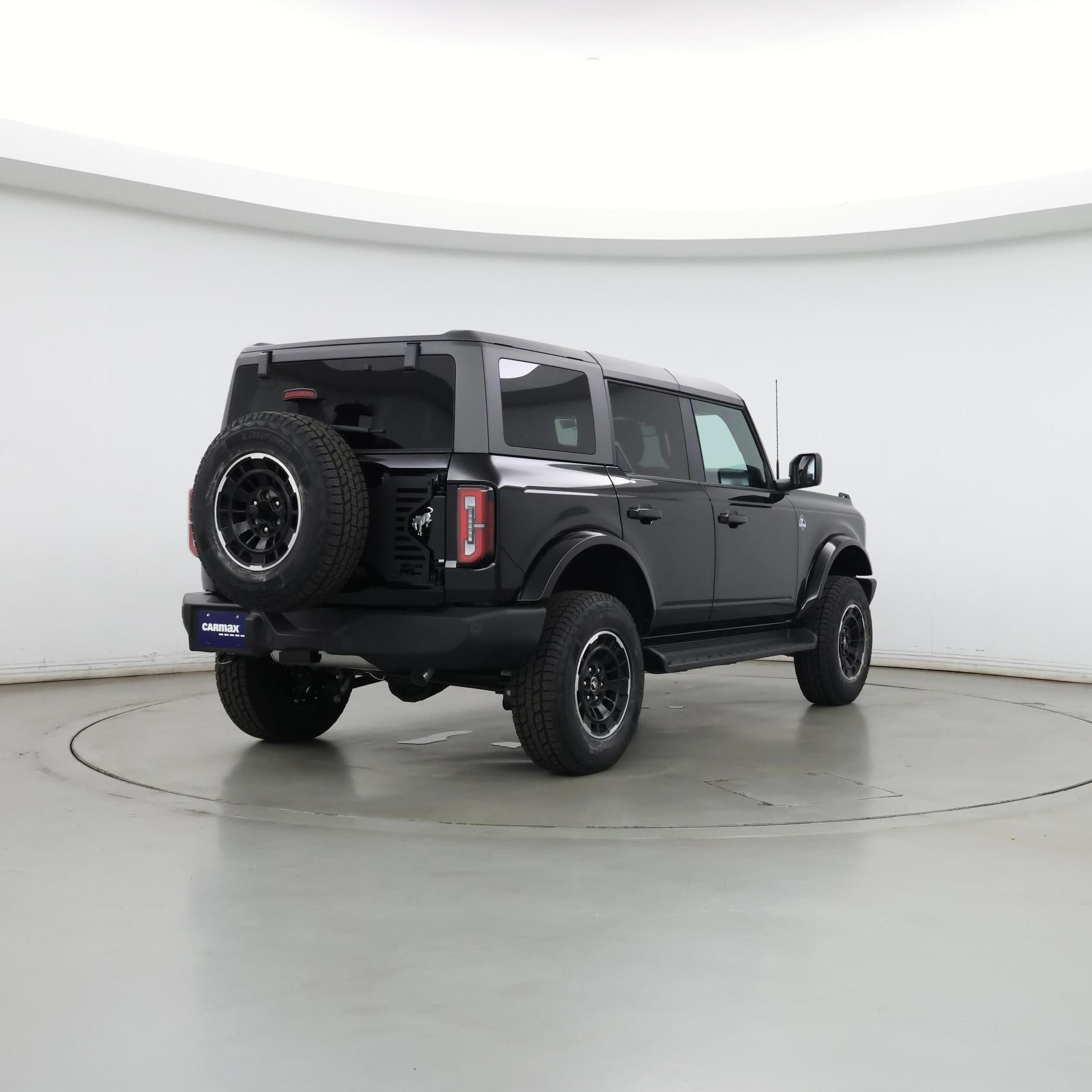 Thumbnail: 2025 Ford Bronco - 8
