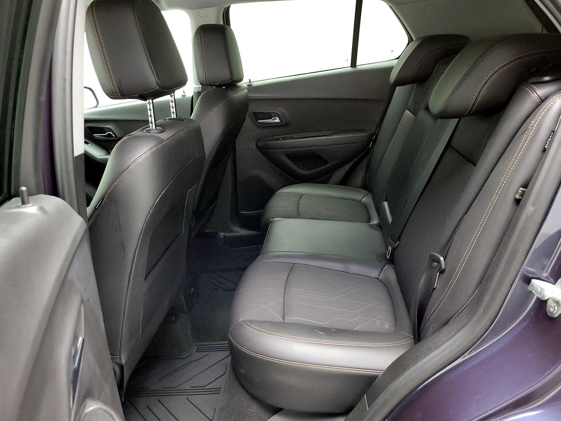 Thumbnail: 2019 Chevrolet Trax - 18