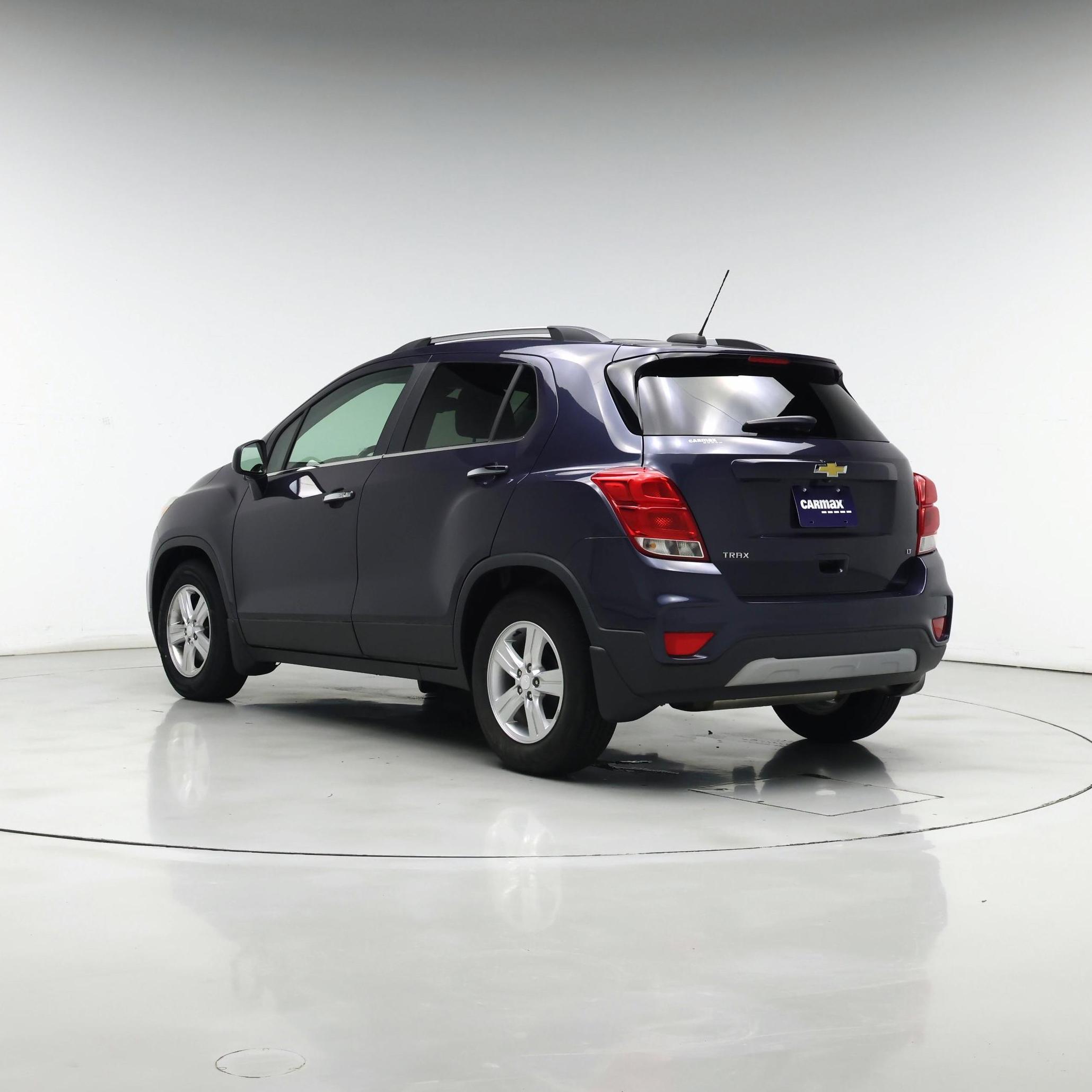 Thumbnail: 2019 Chevrolet Trax - 2