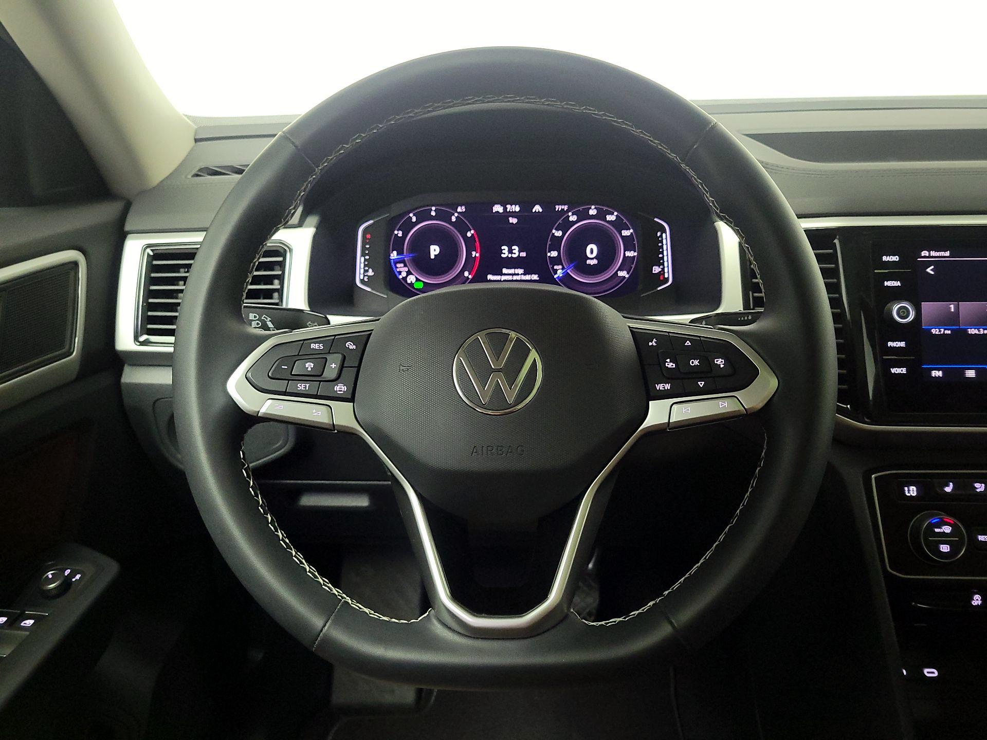 Thumbnail: 2022 Volkswagen Atlas - 10