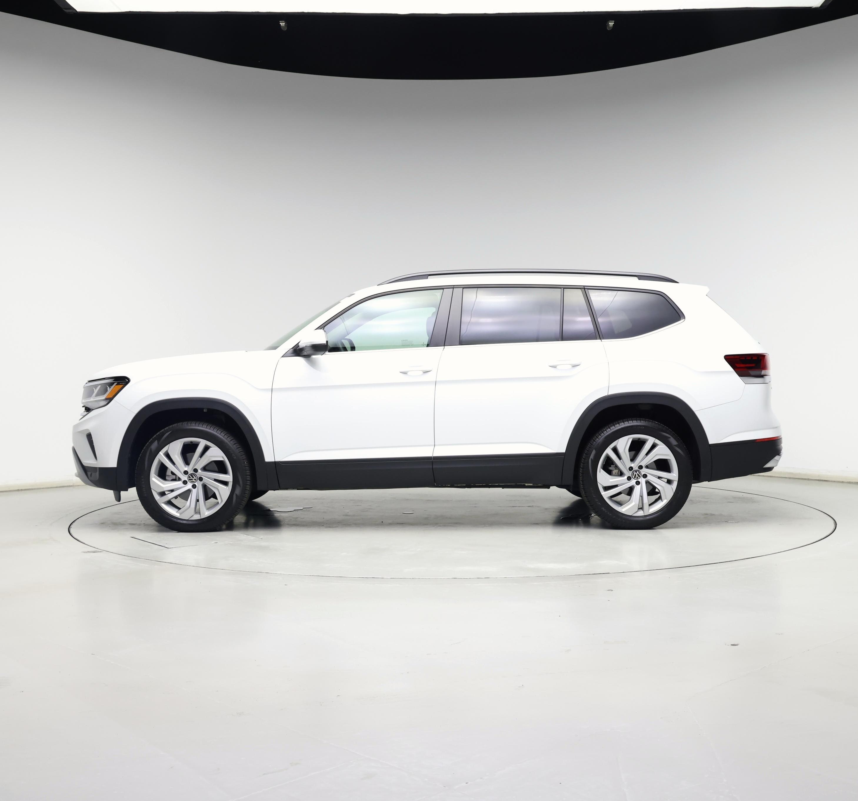 Thumbnail: 2022 Volkswagen Atlas - 3