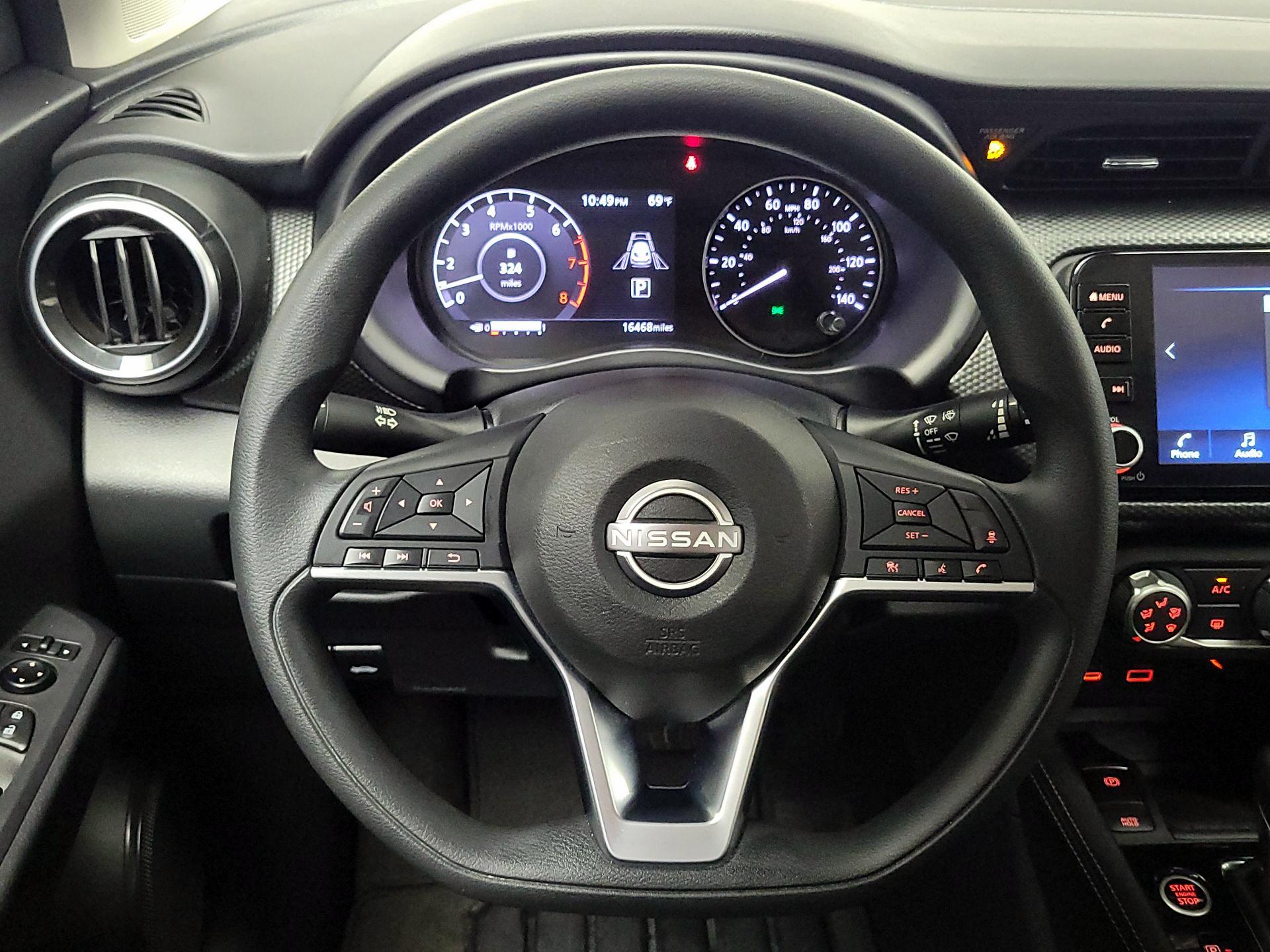Thumbnail: 2024 Nissan Kicks - 10