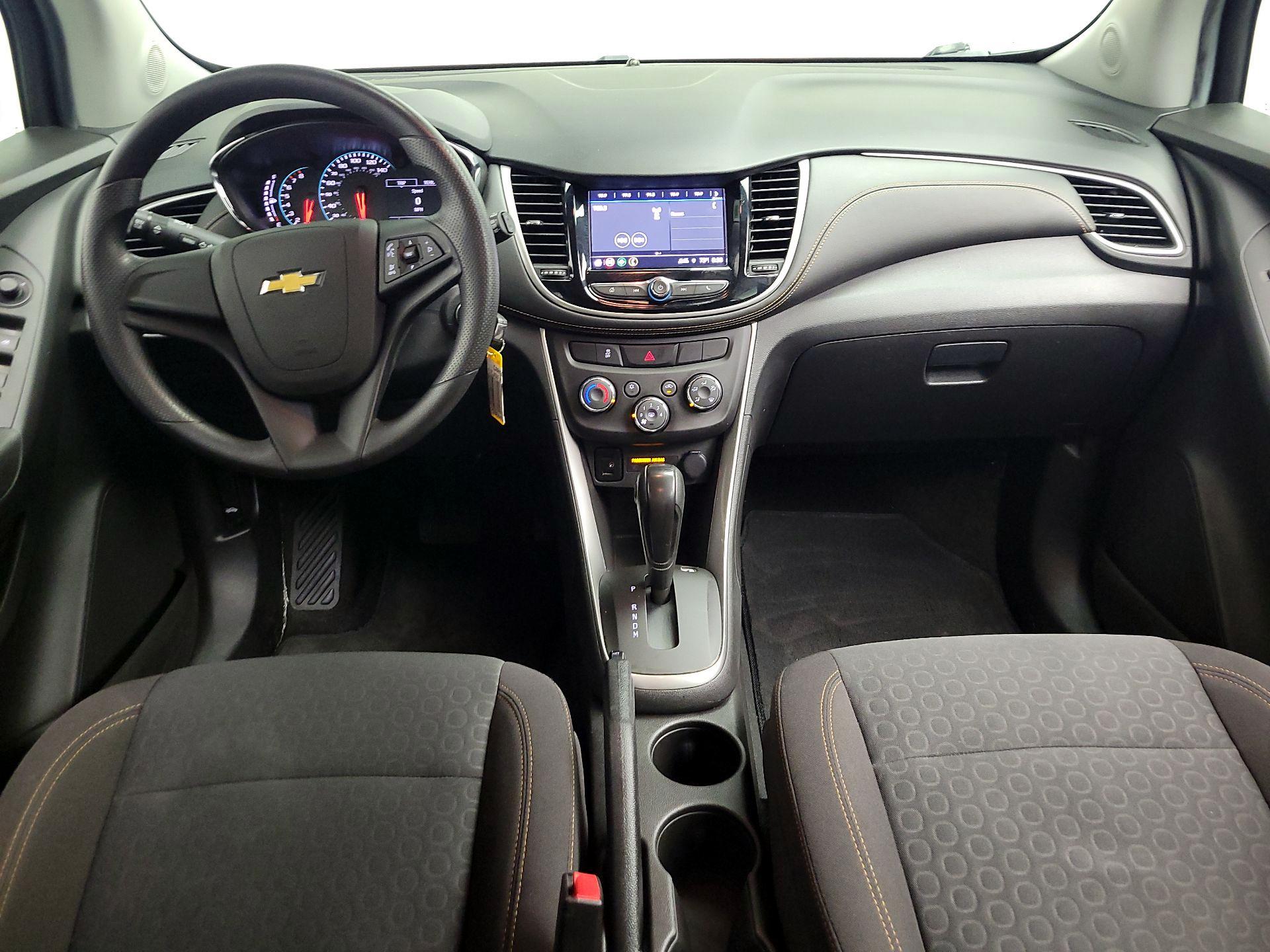 Thumbnail: 2018 Chevrolet Trax - 9