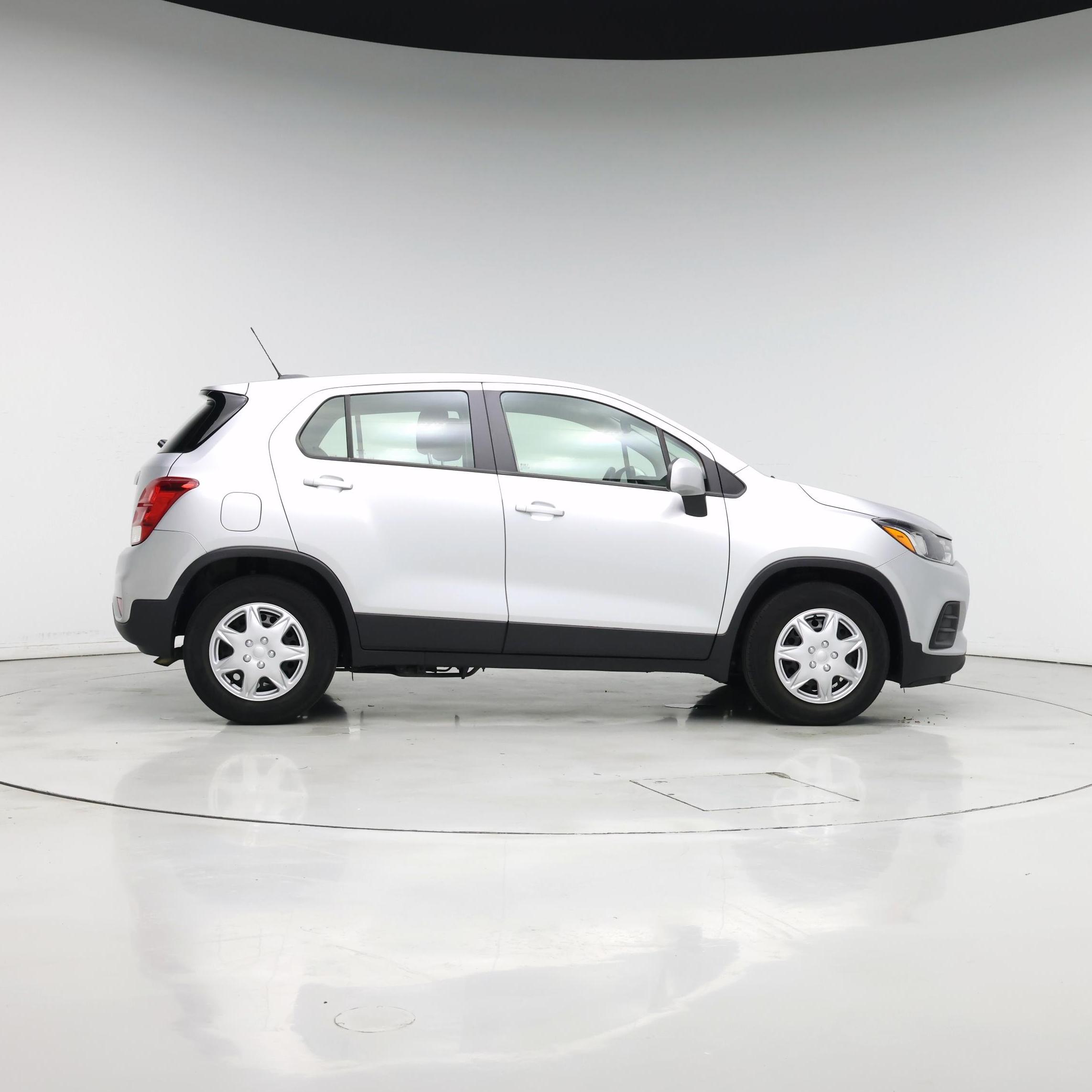 Thumbnail: 2018 Chevrolet Trax - 7
