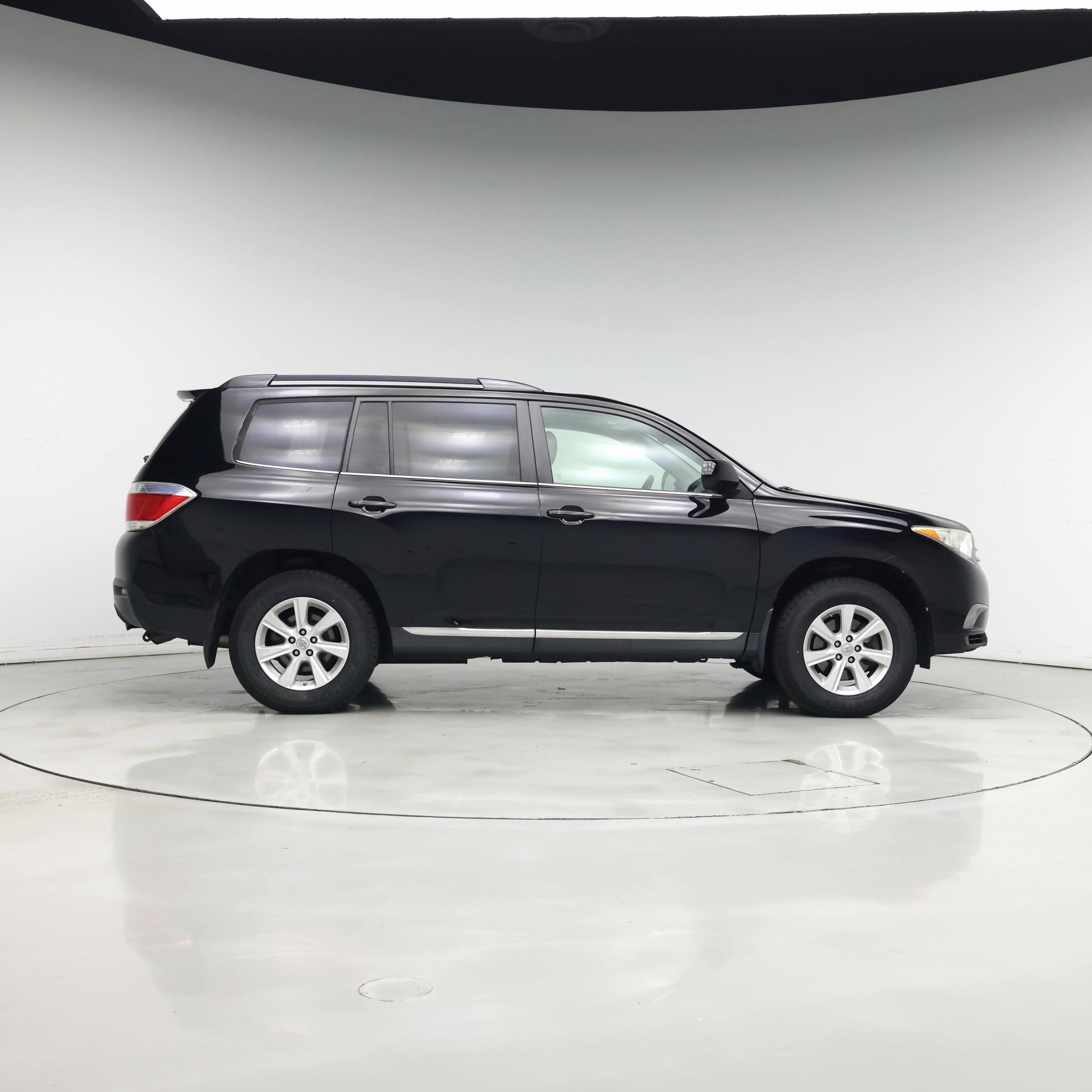 Thumbnail: 2013 Toyota Highlander - 7