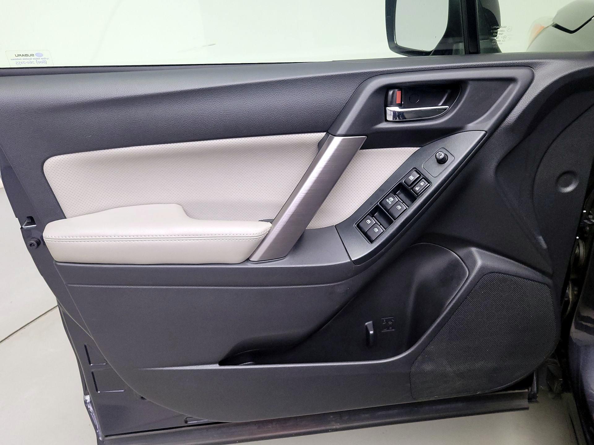 Thumbnail: 2016 Subaru Forester - 12